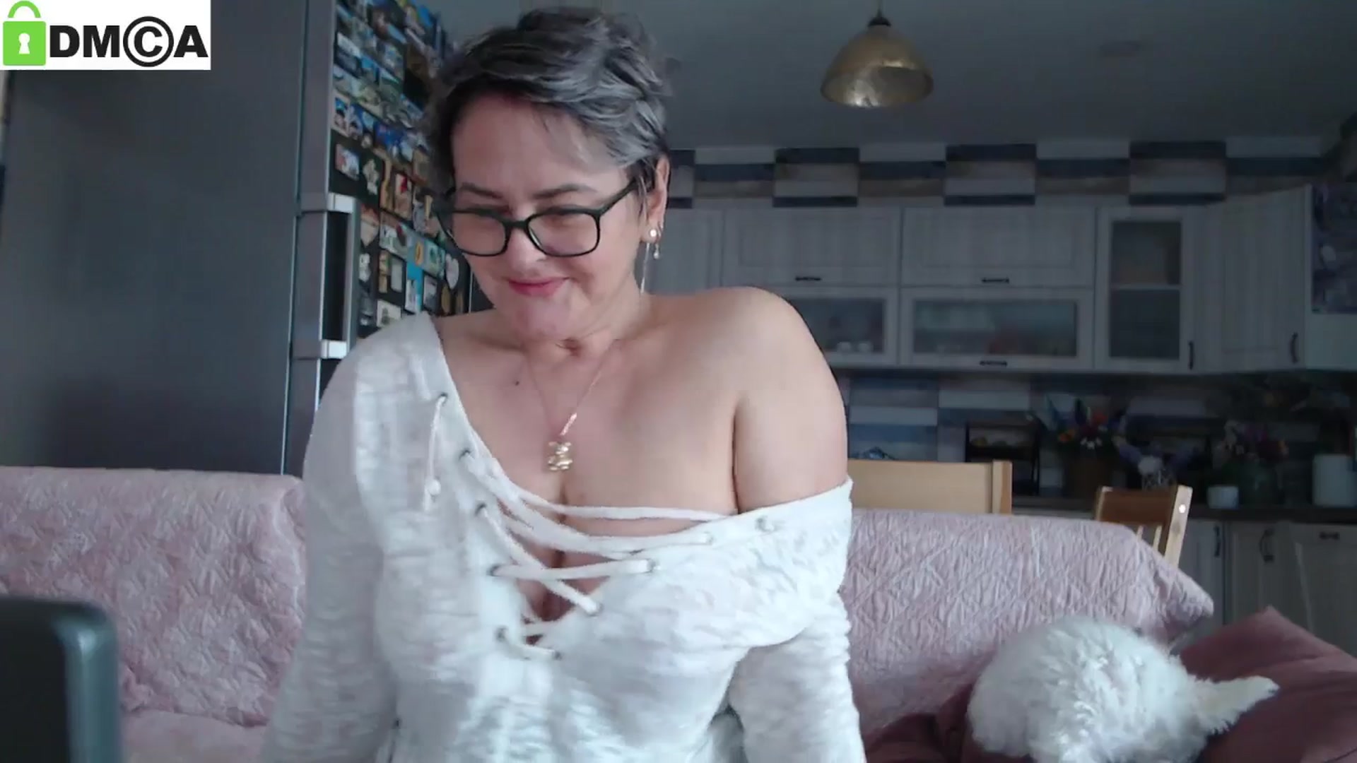 Gallery image thumbnail from silverjewel's myfreecams stream on, 02/06/2025, 11:38 image 20 of 20