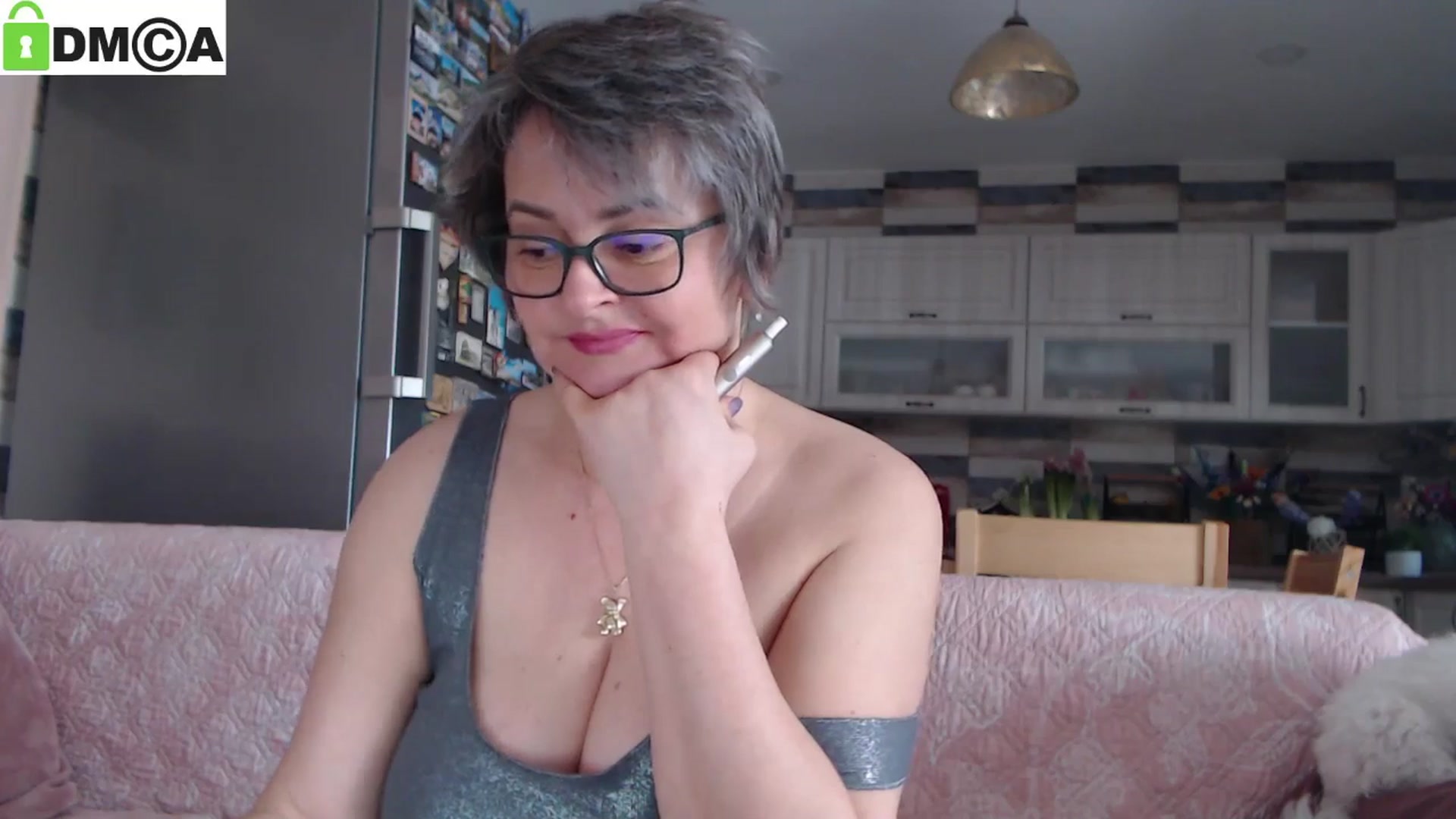 Gallery image thumbnail from silverjewel's myfreecams stream on, 02/07/2025, 10:22 image 12 of 20