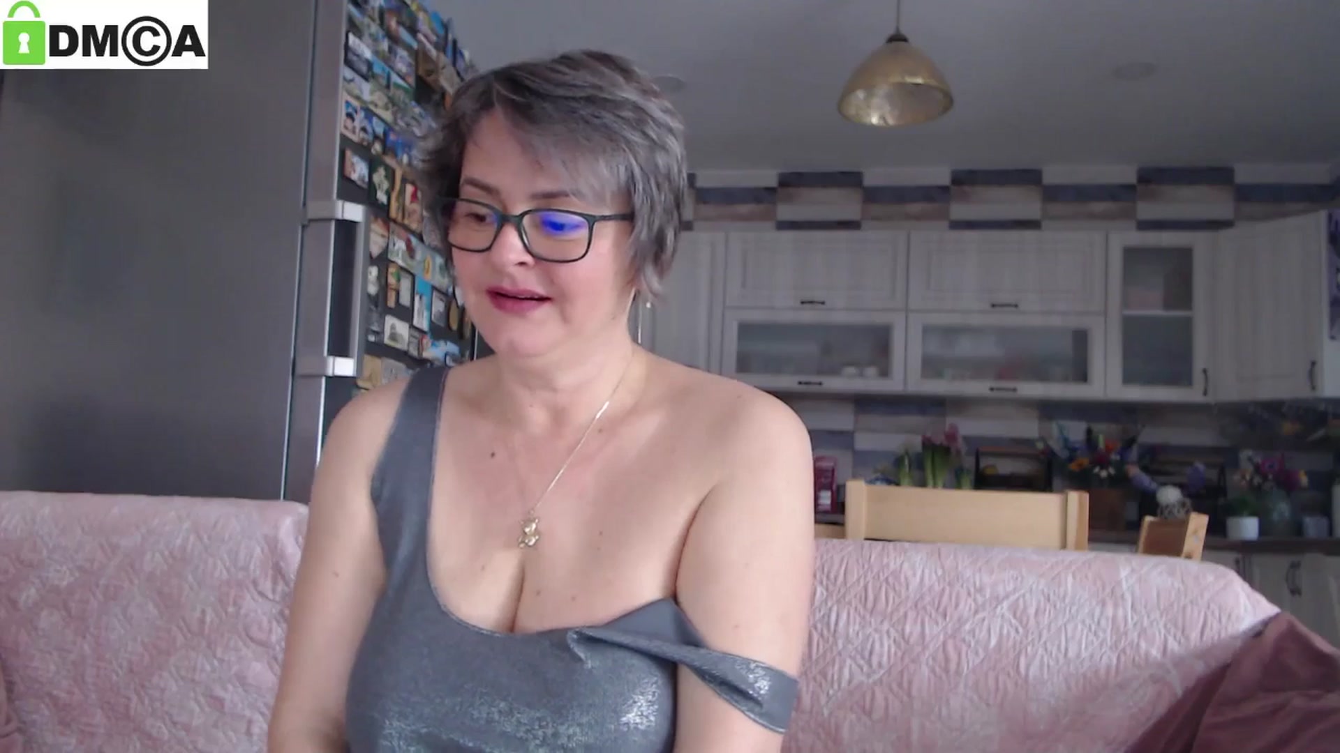 Gallery image thumbnail from silverjewel's myfreecams stream on, 02/07/2025, 10:22 image 4 of 20
