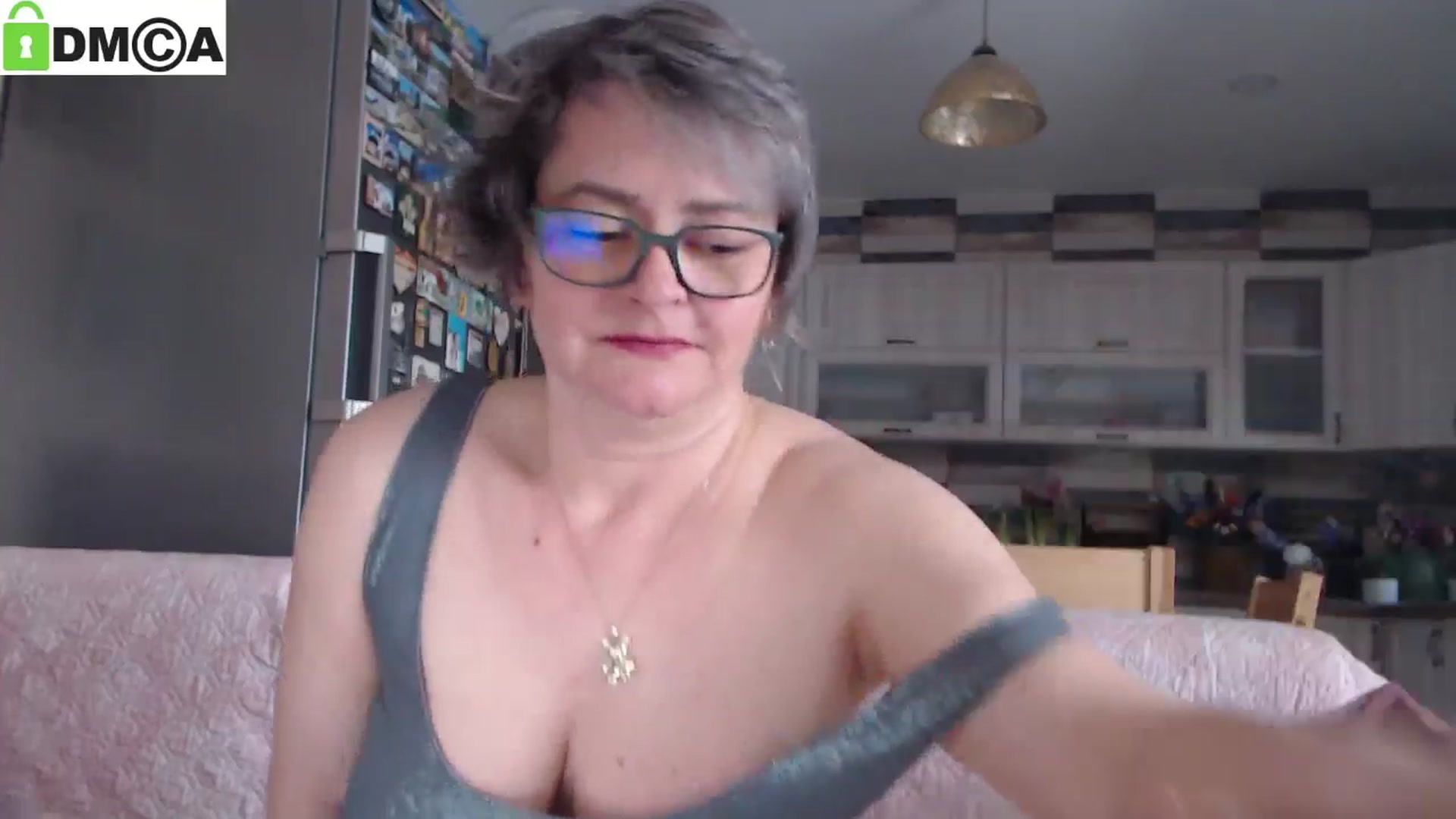Gallery image thumbnail from silverjewel's myfreecams stream on, 02/07/2025, 10:22 image 2 of 20