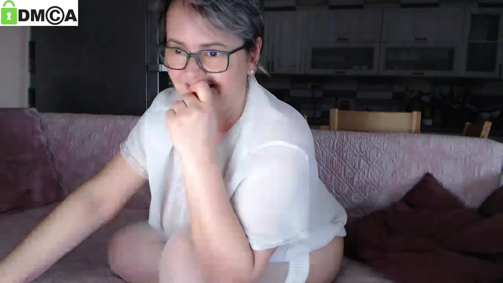 Gallery image thumbnail from silverjewel's myfreecams stream on, 02/08/2025, 14:40 image 5 of 20