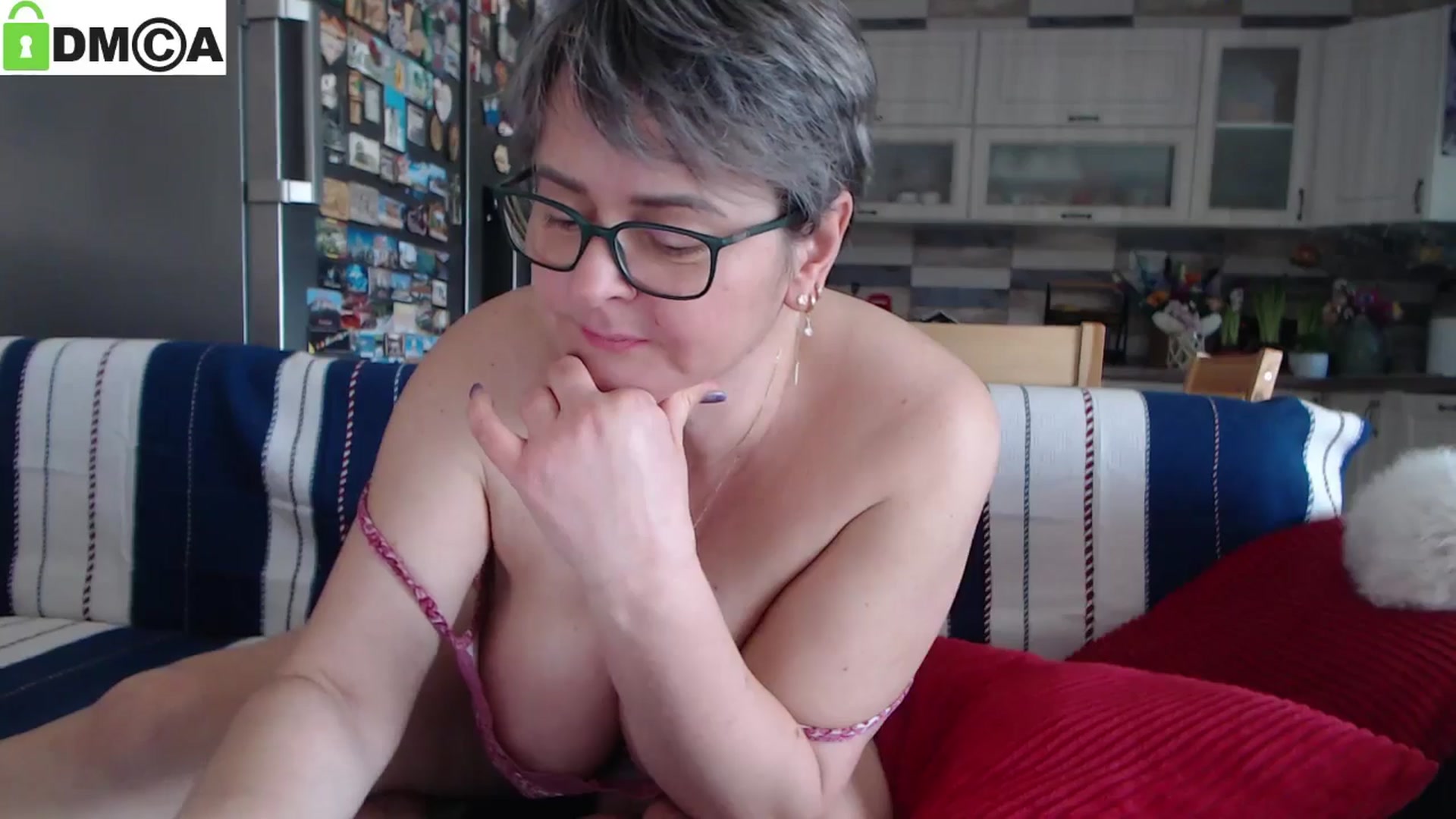 Gallery image thumbnail from silverjewel's myfreecams stream on, 02/11/2025, 10:14 image 13 of 20