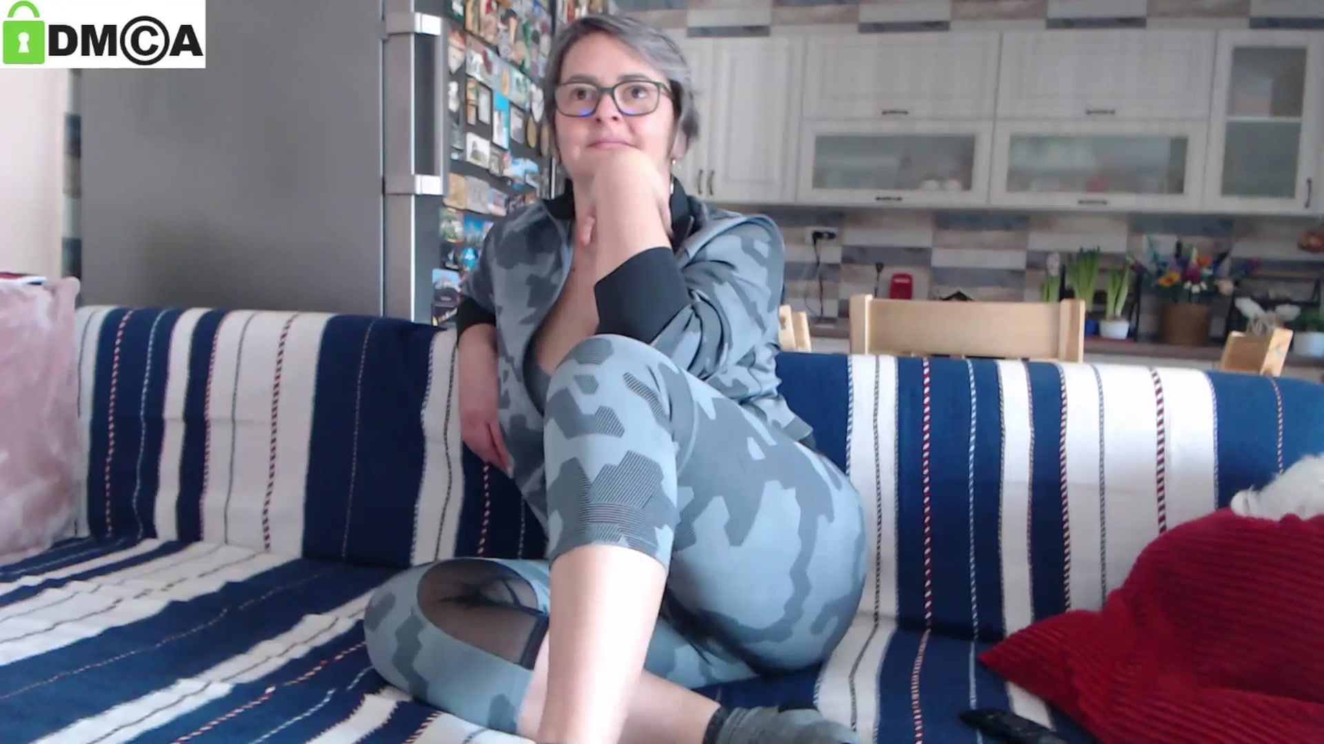 Gallery image thumbnail from silverjewel's myfreecams stream on, 02/13/2025, 08:48 image 12 of 20