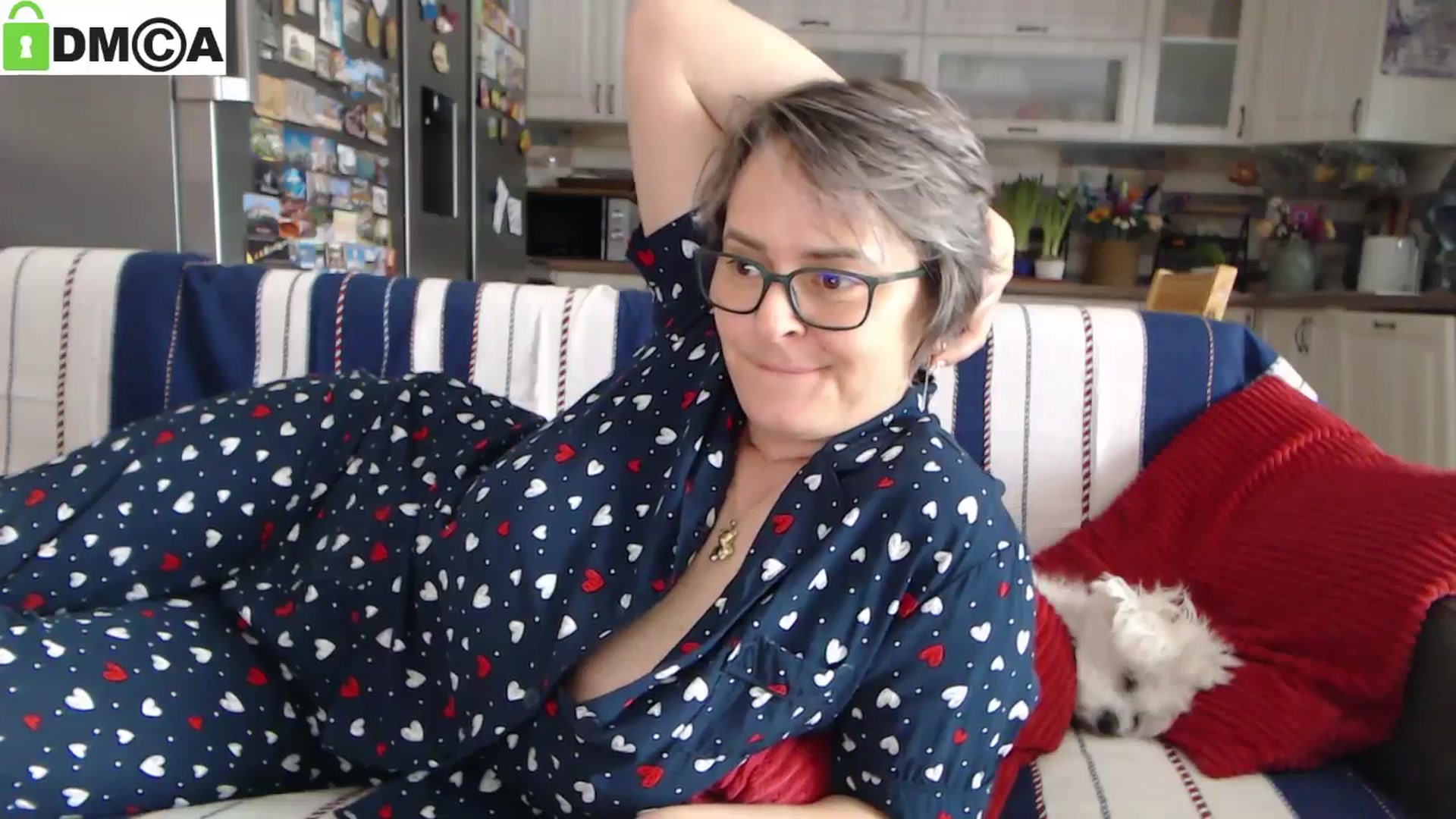 Gallery image thumbnail from silverjewel's myfreecams stream on, 02/17/2025, 10:03 image 16 of 20