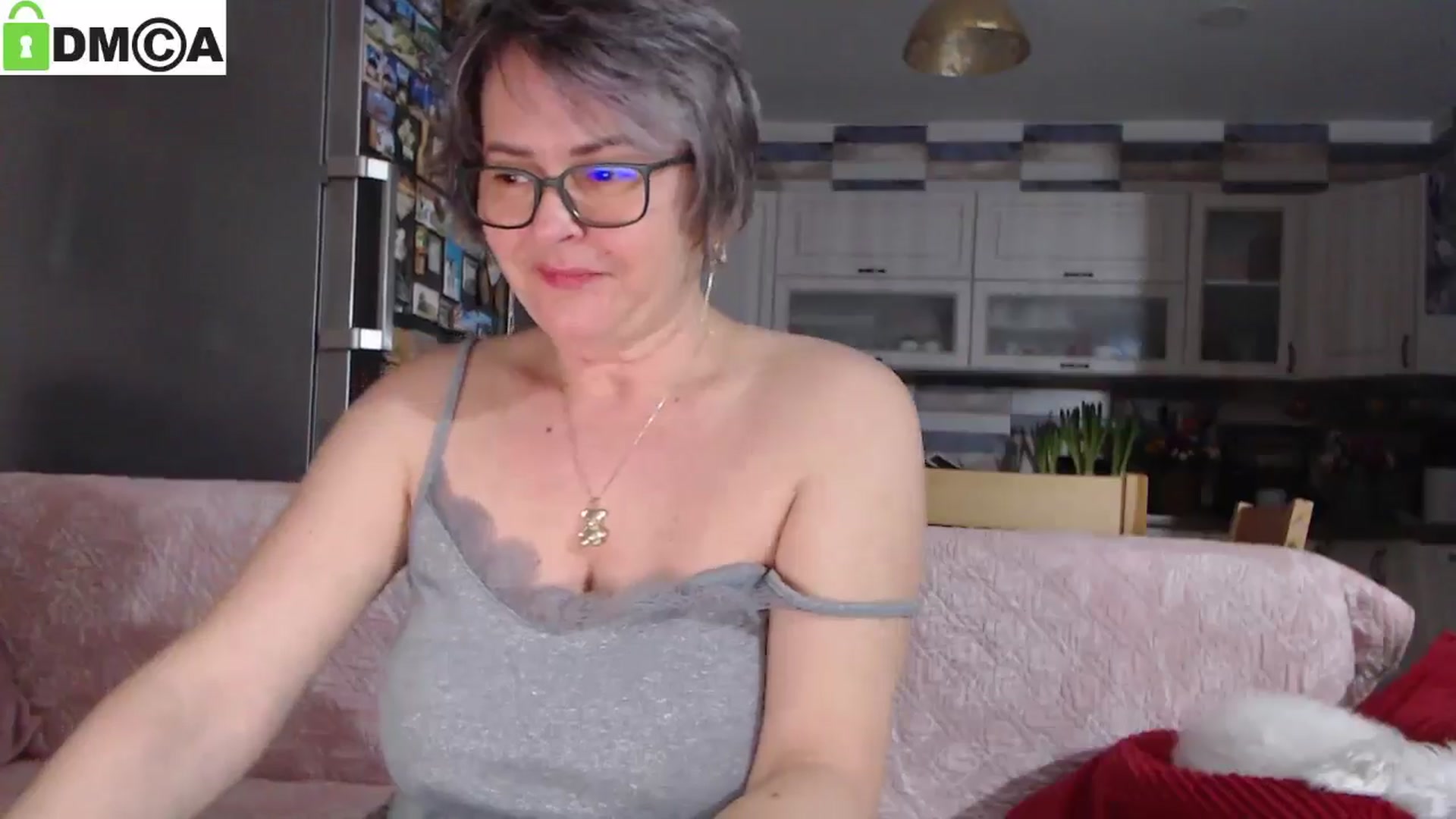 Gallery image thumbnail from silverjewel's myfreecams stream on, 02/21/2025, 18:25 image 14 of 20
