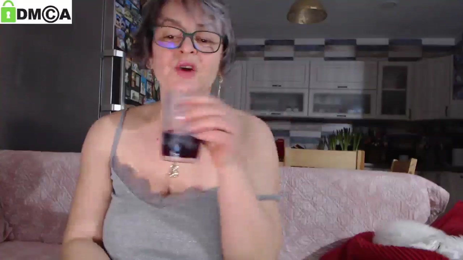 Gallery image thumbnail from silverjewel's myfreecams stream on, 02/21/2025, 18:25 image 13 of 20