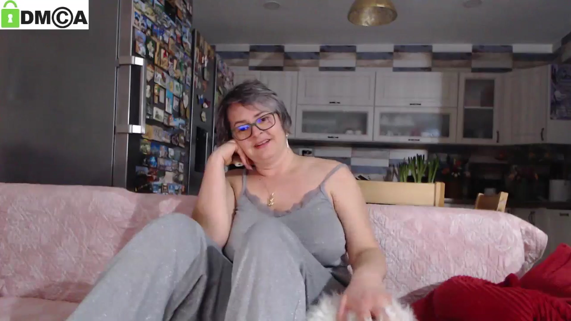 Gallery image thumbnail from silverjewel's myfreecams stream on, 02/21/2025, 18:25 image 4 of 20