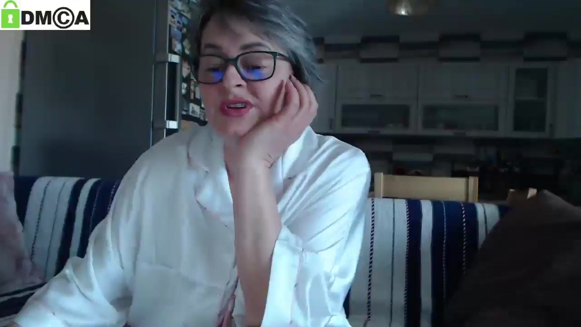 Gallery image thumbnail from silverjewel's myfreecams stream on, 03/18/2025, 08:57 image 4 of 20