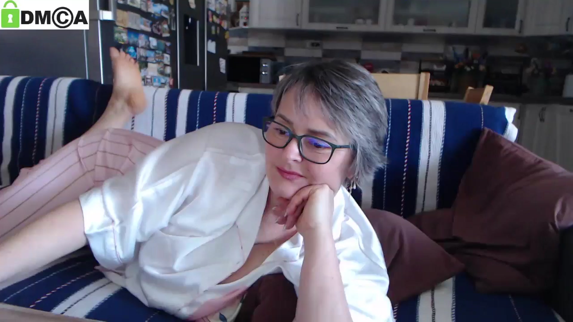 Gallery image thumbnail from silverjewel's myfreecams stream on, 03/18/2025, 08:57 image 3 of 20