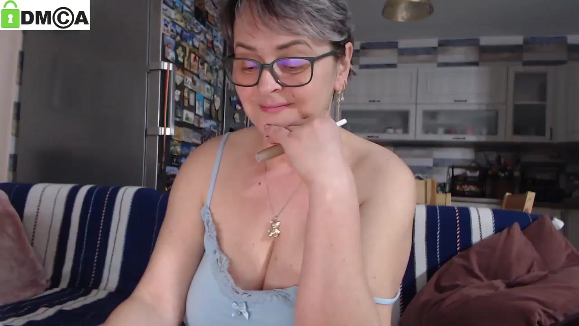 Gallery image thumbnail from silverjewel's myfreecams stream on, 03/20/2025, 18:29 image 19 of 20