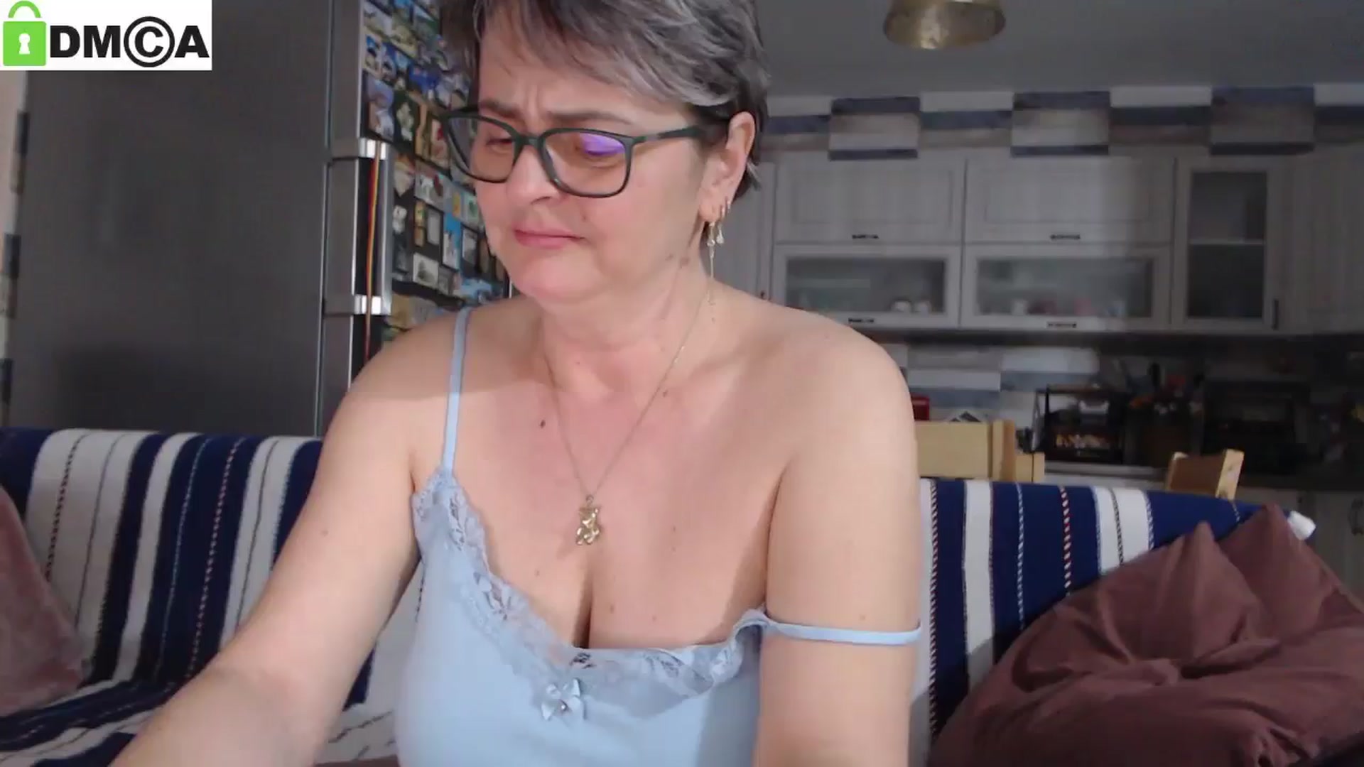 Gallery image thumbnail from silverjewel's myfreecams stream on, 03/20/2025, 18:29 image 5 of 20