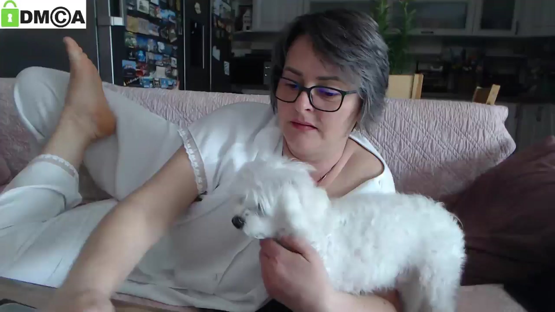 Gallery image thumbnail from silverjewel's myfreecams stream on, 04/14/2025, 10:43 image 1 of 20
