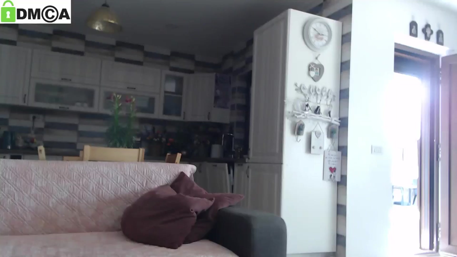 Gallery image thumbnail from silverjewel's myfreecams stream on, 04/16/2025, 11:55 image 18 of 20