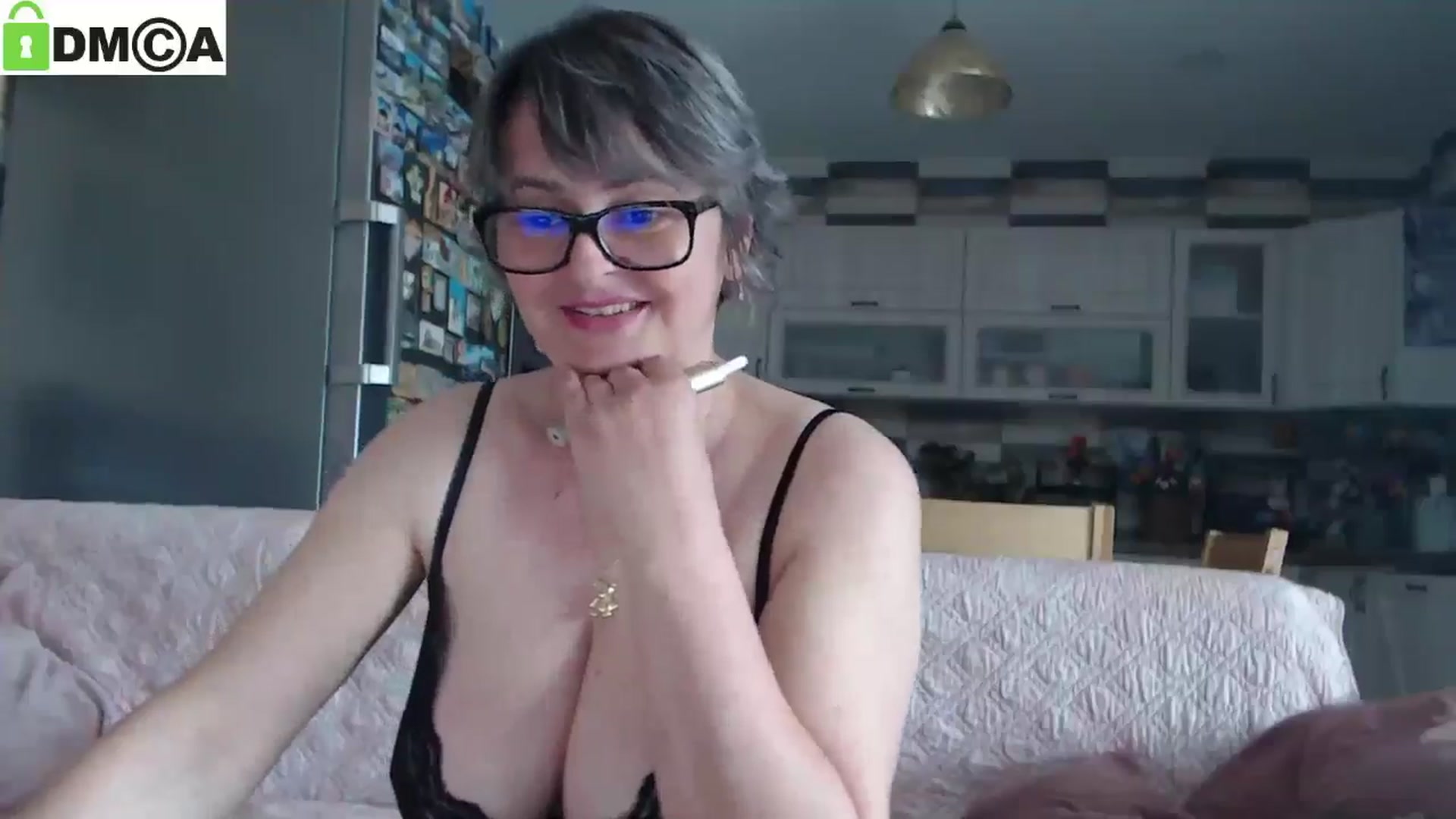 Gallery image thumbnail from silverjewel's myfreecams stream on, 05/07/2025, 09:35 image 7 of 20