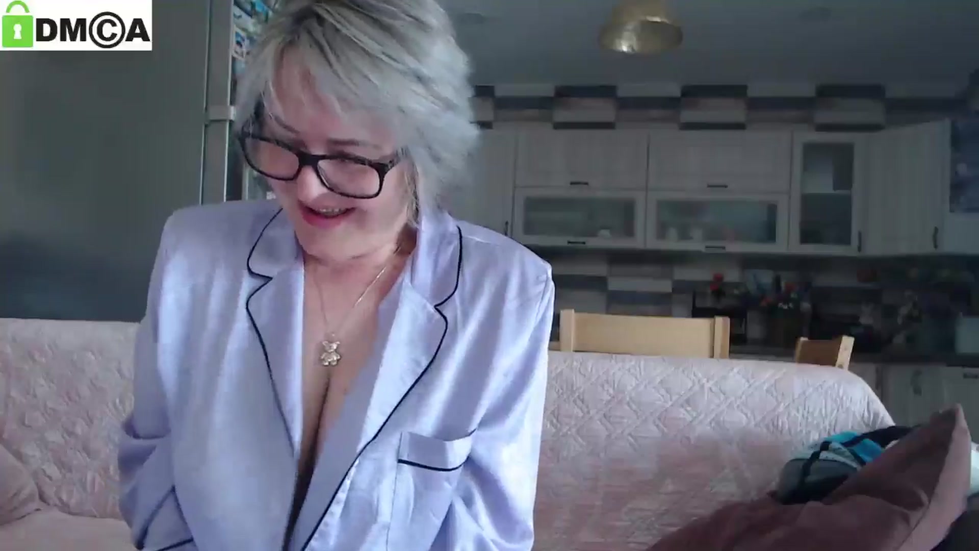 Gallery image thumbnail from silverjewel's myfreecams stream on, 05/12/2025, 08:24 image 8 of 20