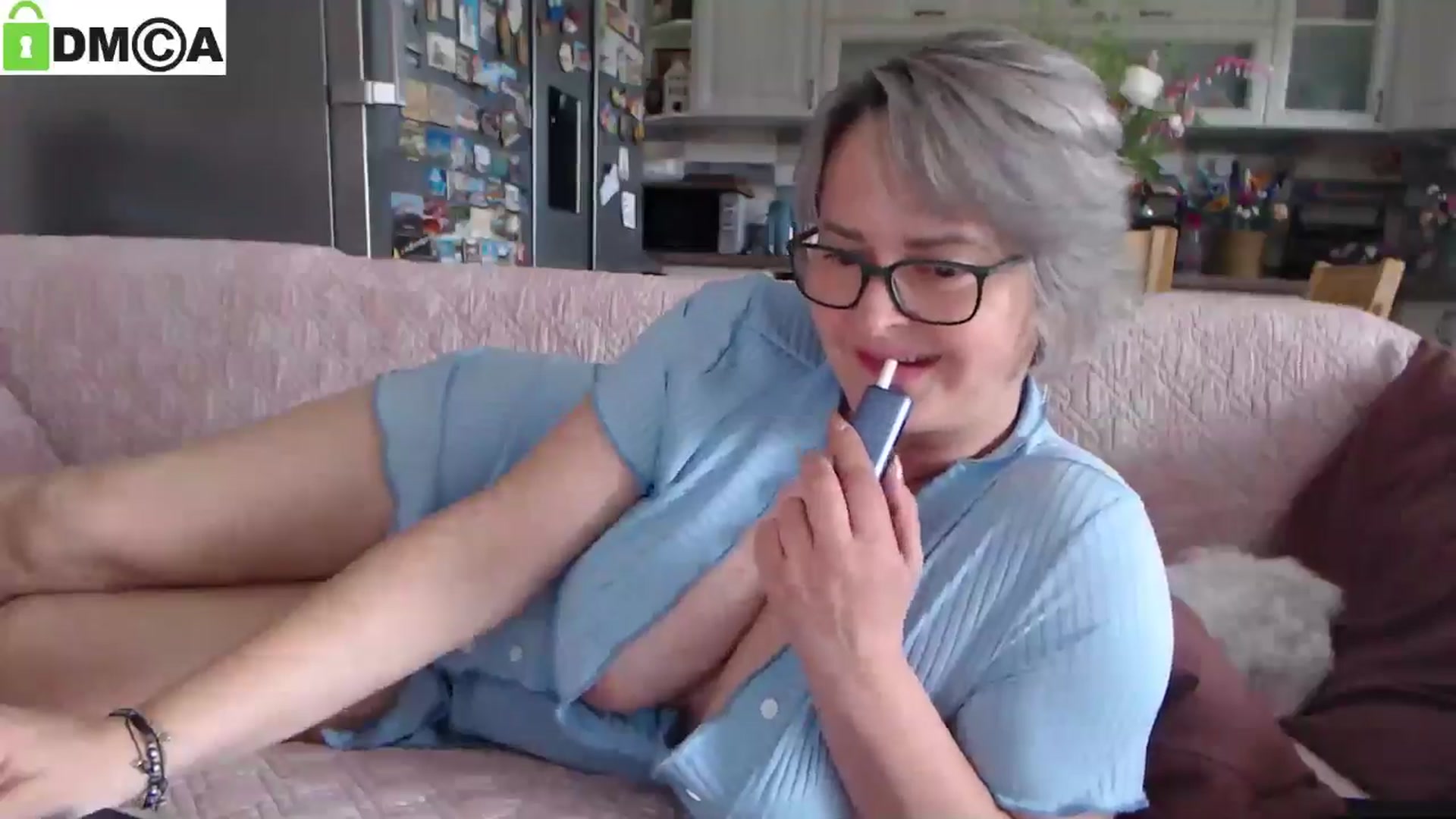 Gallery image thumbnail from silverjewel's myfreecams stream on, 05/28/2025, 08:27 image 15 of 20
