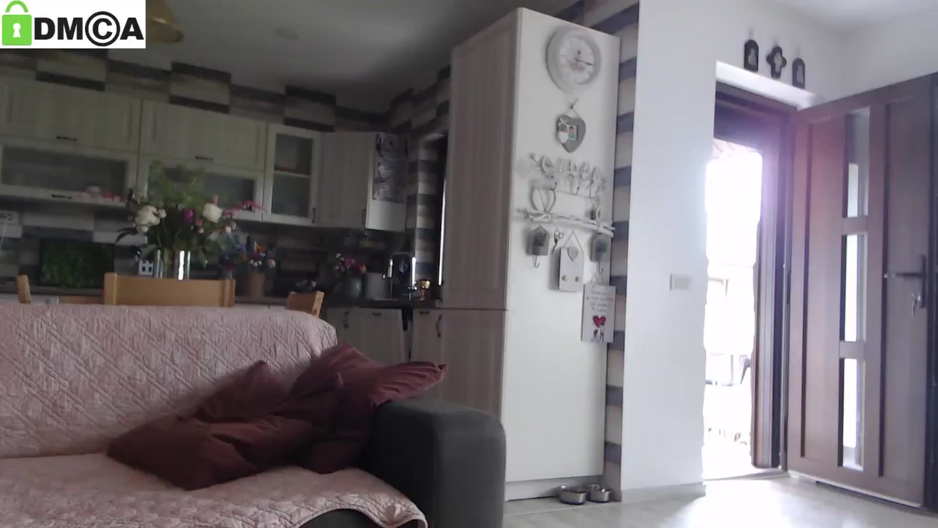 Gallery image thumbnail from silverjewel's myfreecams stream on, 05/28/2025, 09:56 image 9 of 20