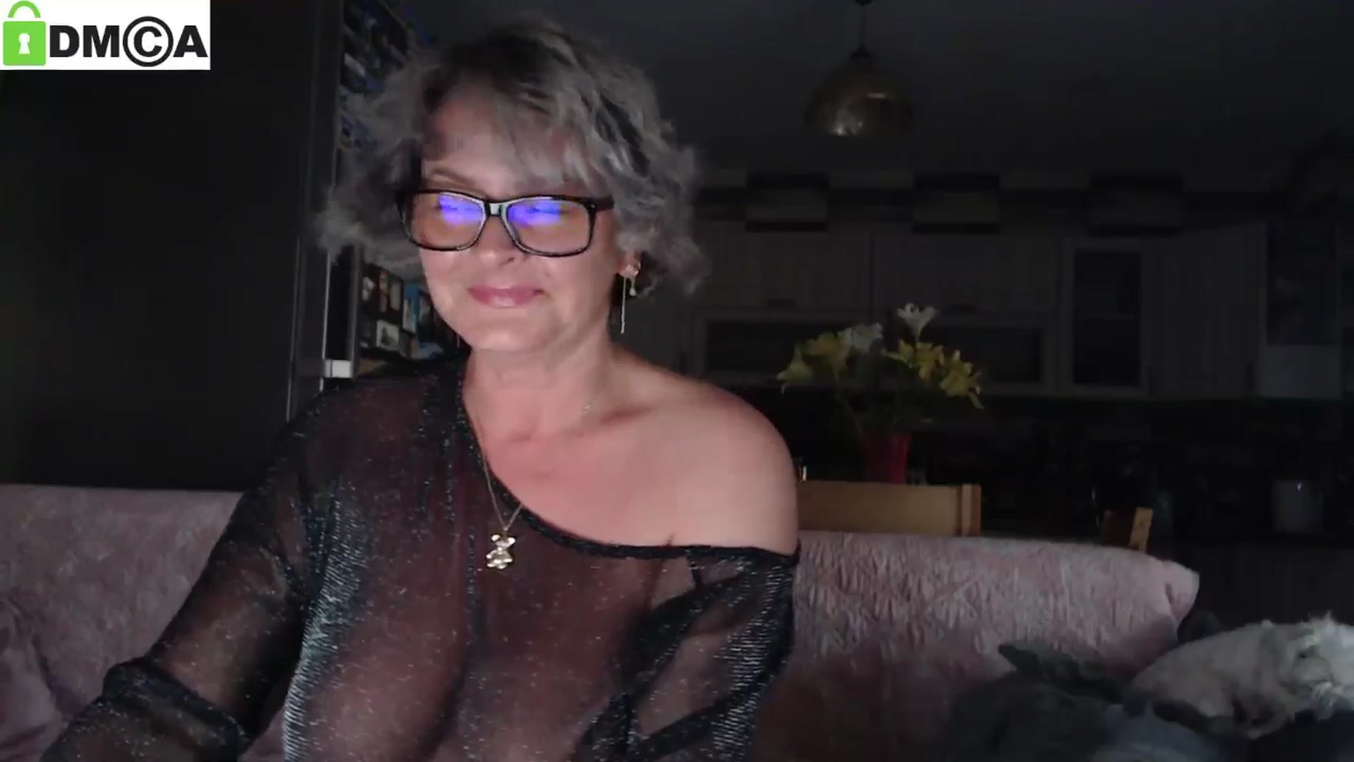 Gallery image thumbnail from silverjewel's myfreecams stream on, 06/27/2025, 18:39 image 5 of 20