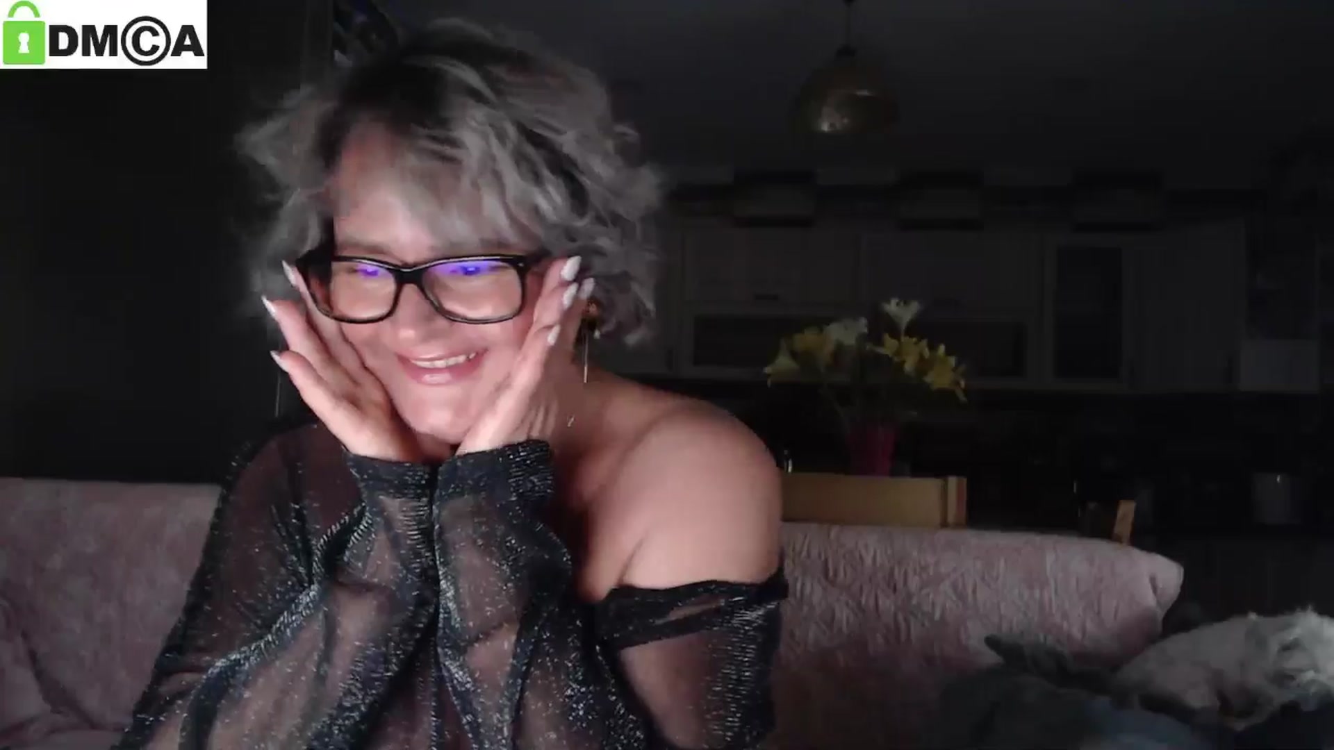 Gallery image thumbnail from silverjewel's myfreecams stream on, 06/27/2025, 18:39 image 7 of 20
