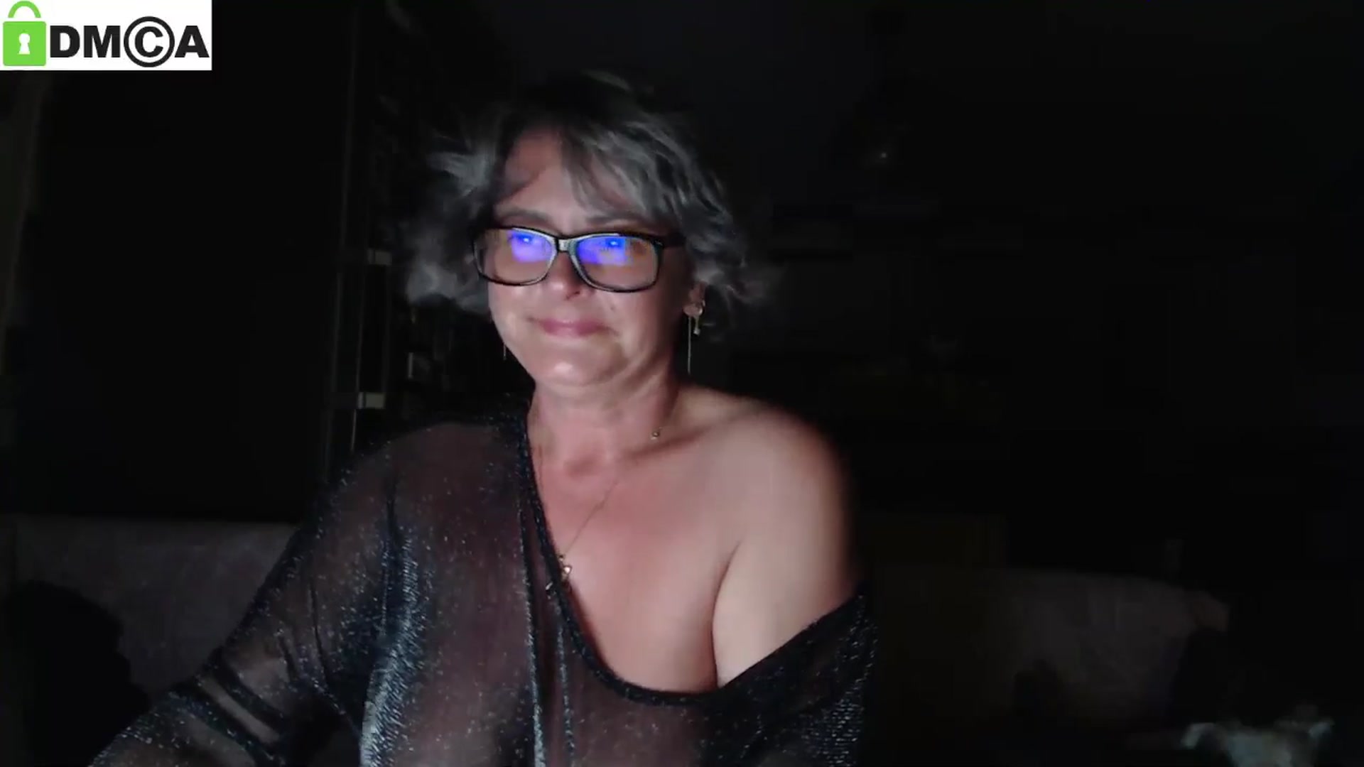 Gallery image thumbnail from silverjewel's myfreecams stream on, 06/27/2025, 19:25 image 7 of 20