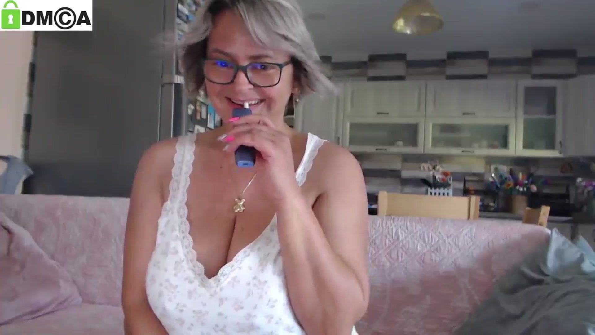 Gallery image thumbnail from silverjewel's myfreecams stream on, 07/07/2025, 07:33 image 13 of 20