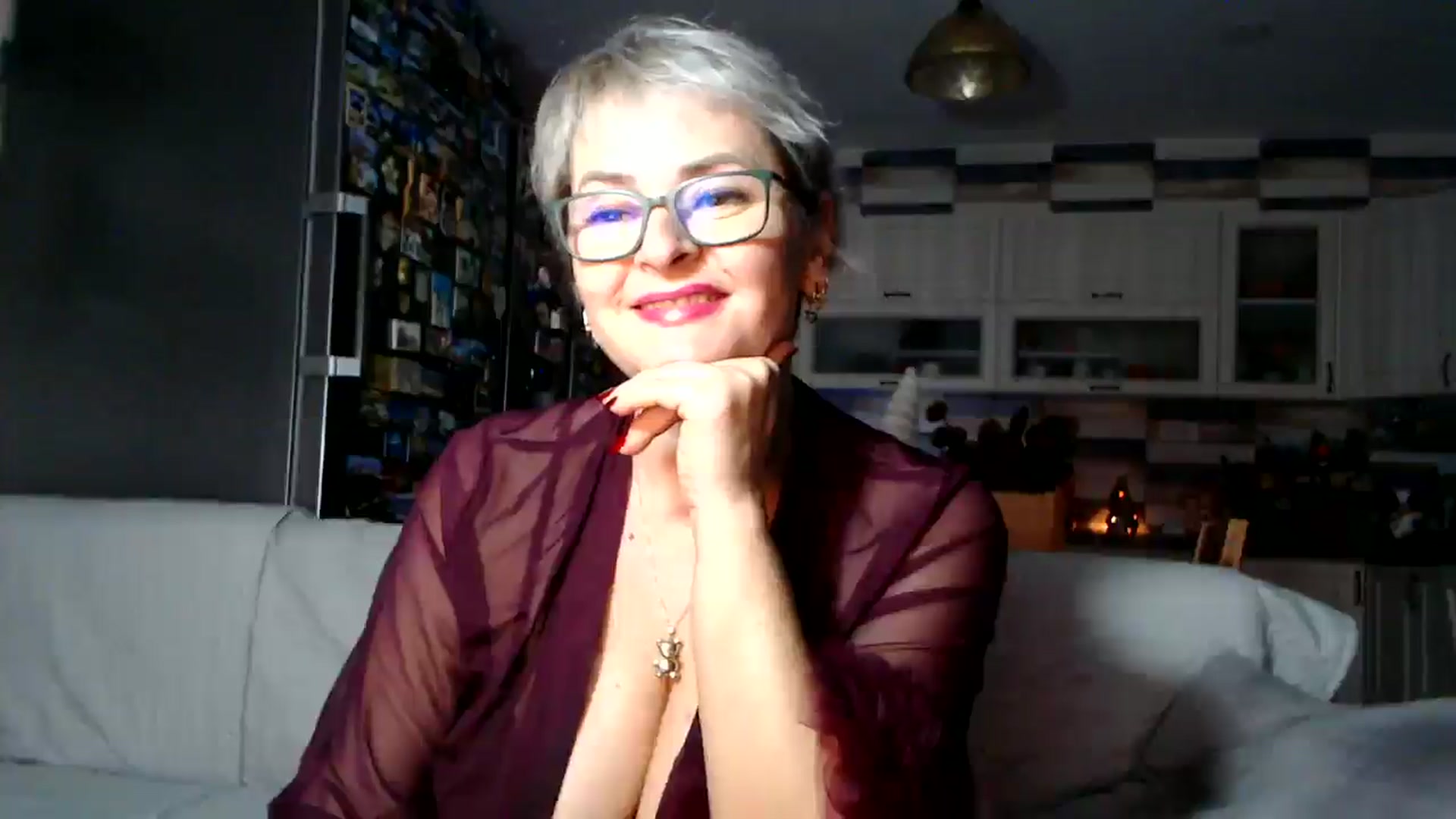 Gallery image thumbnail from silverjewel's myfreecams stream on, 12/29/2025, 19:53 image 20 of 20