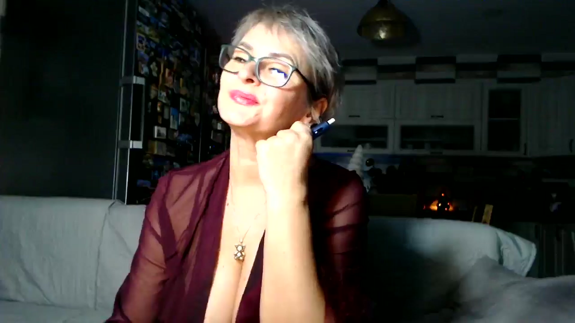 Gallery image thumbnail from silverjewel's myfreecams stream on, 12/29/2025, 19:53 image 18 of 20