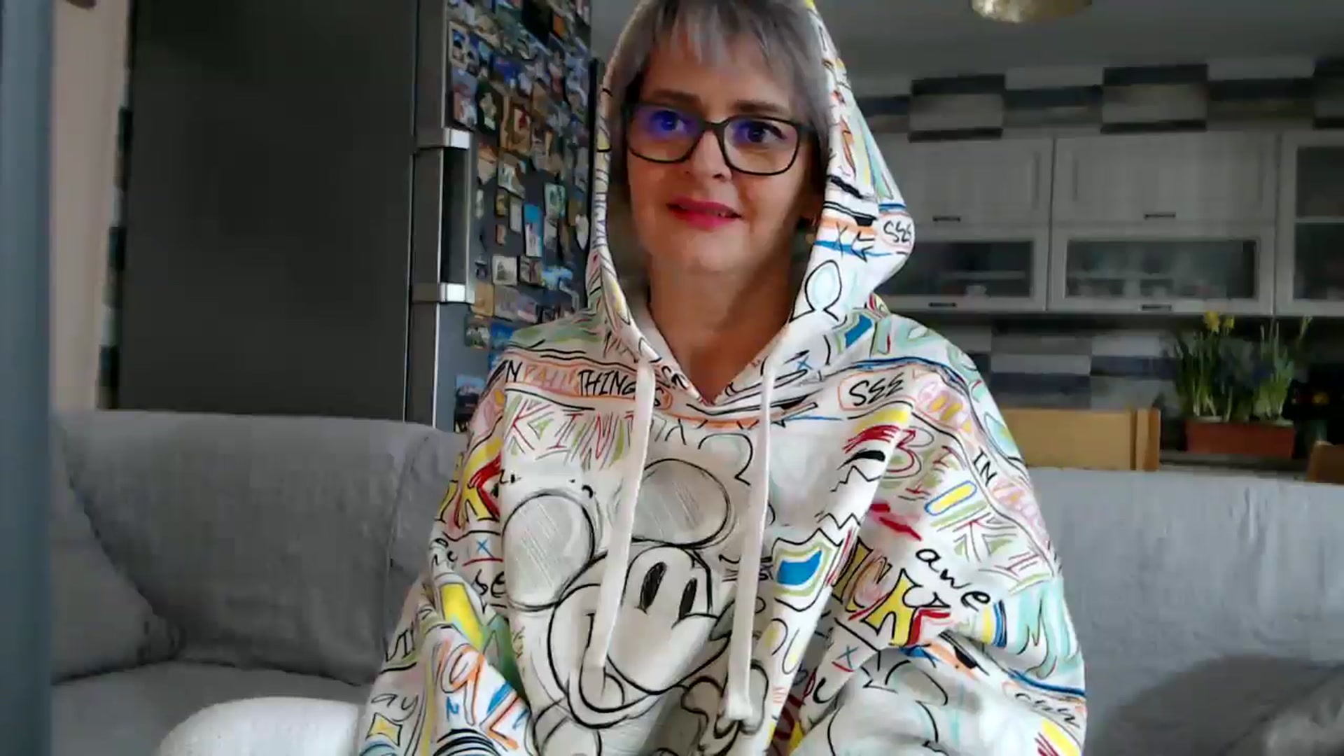 Gallery image thumbnail from silverjewel's myfreecams stream on, 01/25/2026, 10:51 image 6 of 20