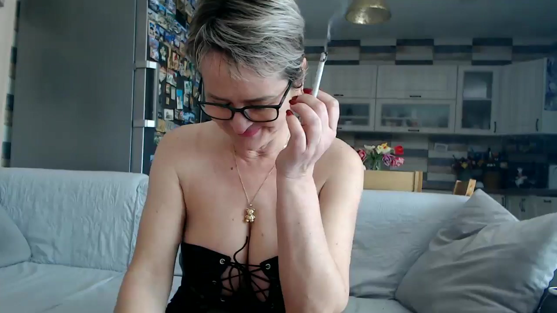 Gallery image thumbnail from silverjewel's myfreecams stream on, 03/05/2026, 11:47 image 11 of 20