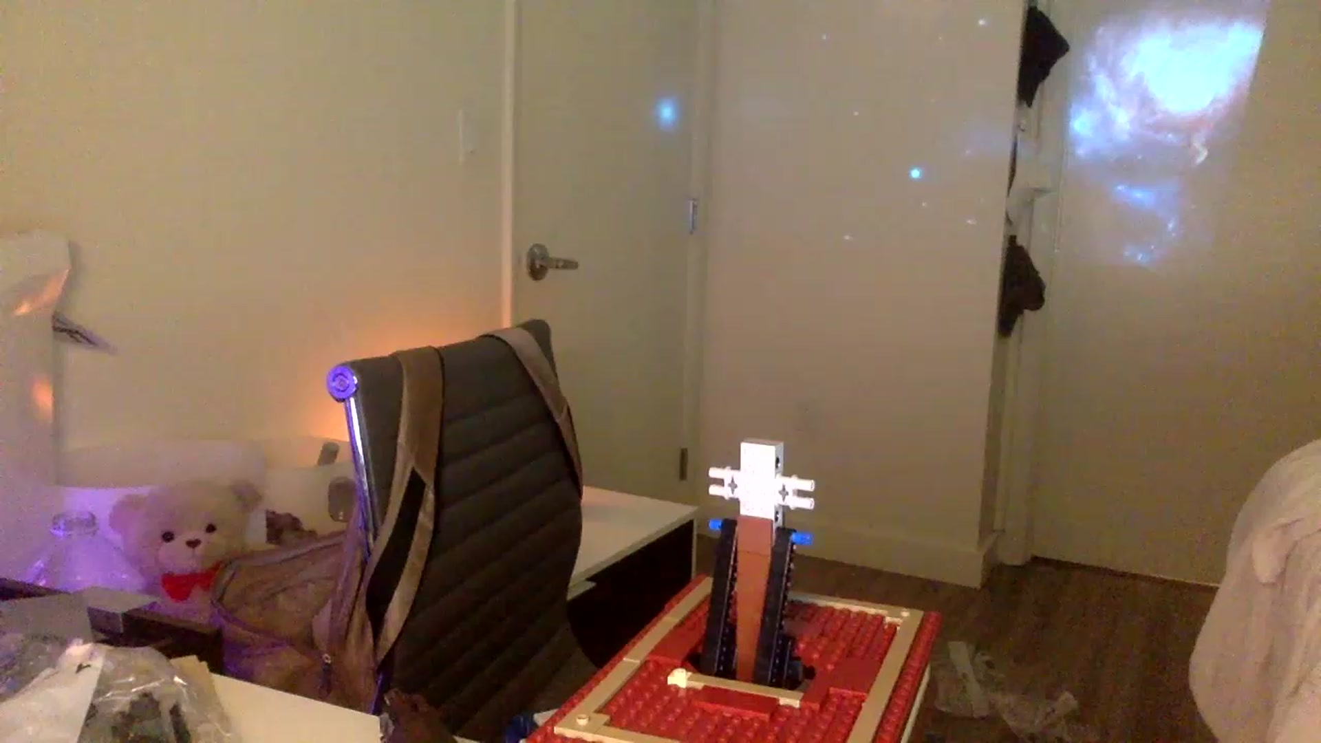 Gallery image thumbnail from sincerelypeny's myfreecams stream on, 01/13/2023, 10:18 image 19 of 20