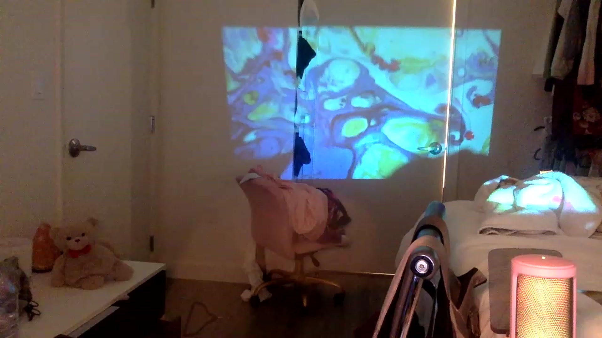 Gallery image thumbnail from sincerelypeny's myfreecams stream on, 01/20/2023, 07:50 image 5 of 20