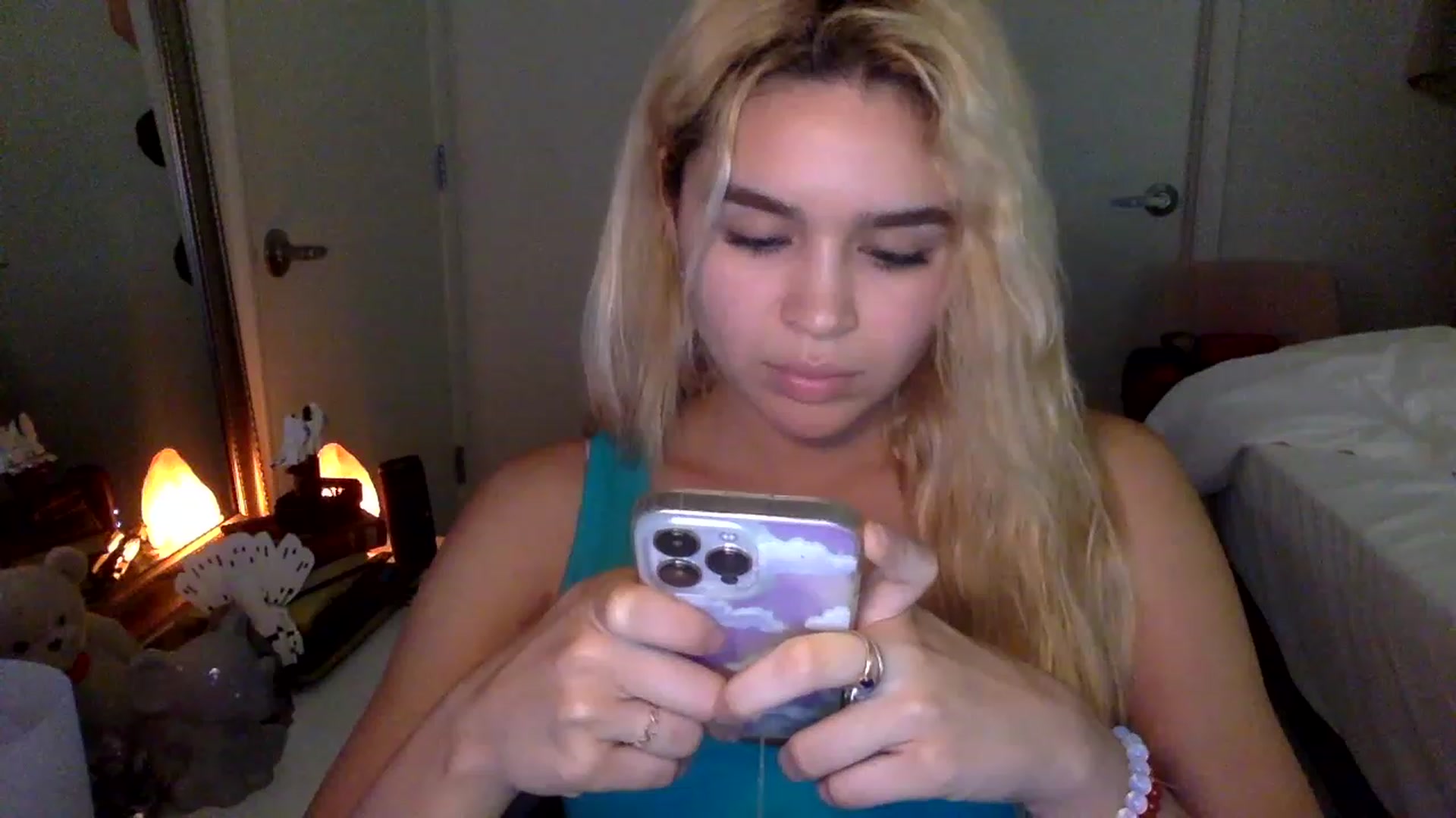 Gallery image thumbnail from sincerelypeny's myfreecams stream on, 01/29/2023, 07:47 image 12 of 20