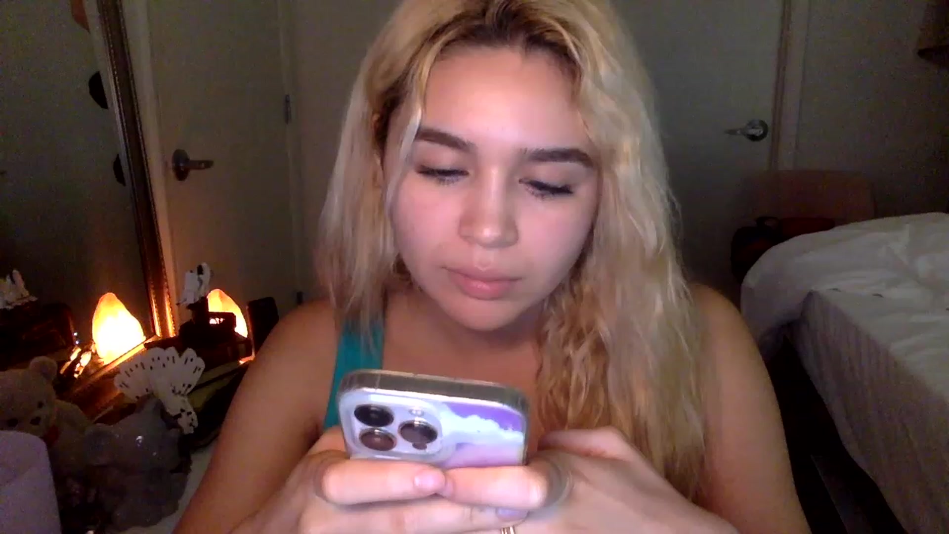 Gallery image thumbnail from sincerelypeny's myfreecams stream on, 01/29/2023, 07:47 image 13 of 20