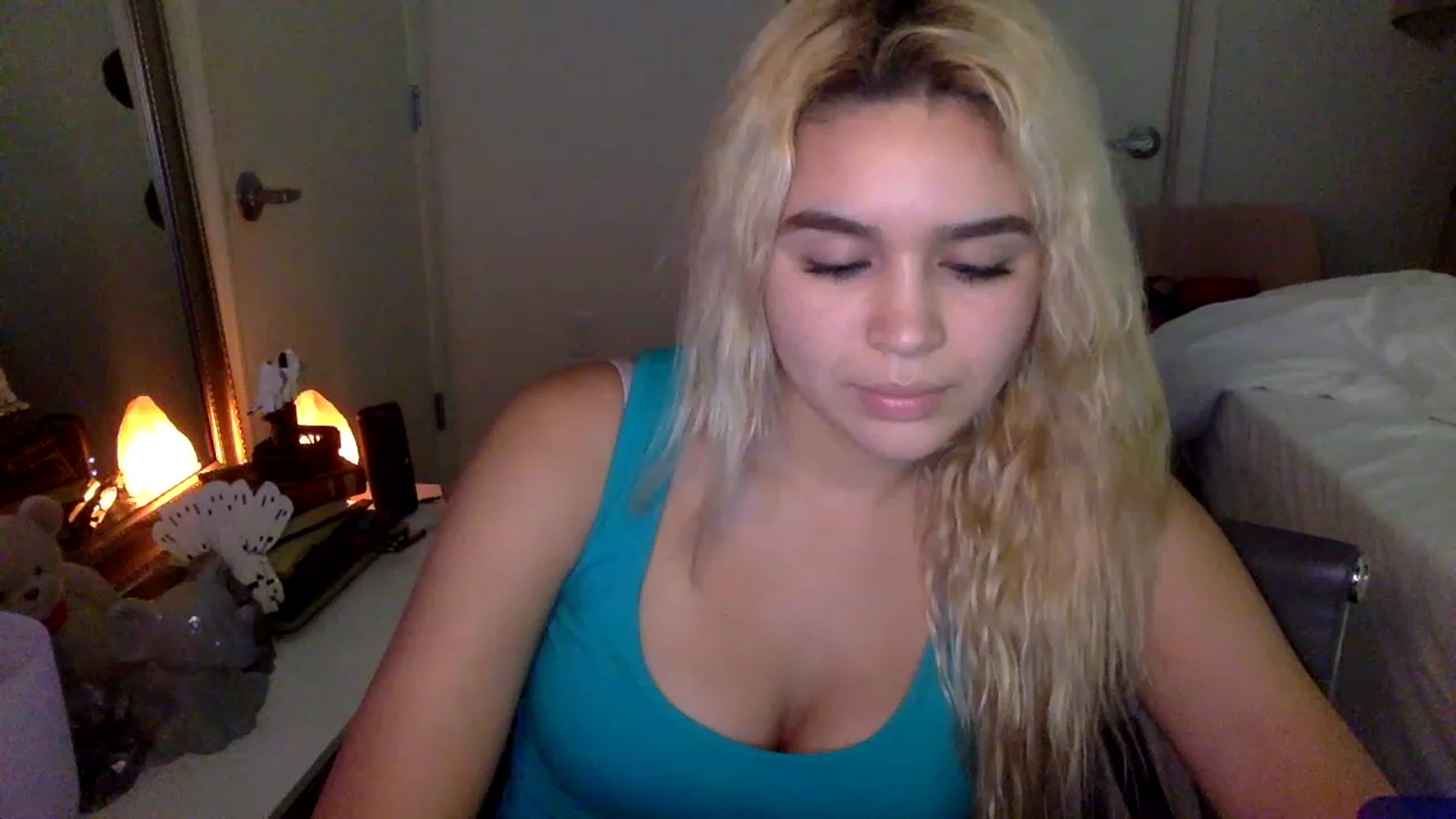 Gallery image thumbnail from sincerelypeny's myfreecams stream on, 01/29/2023, 07:47 image 2 of 20