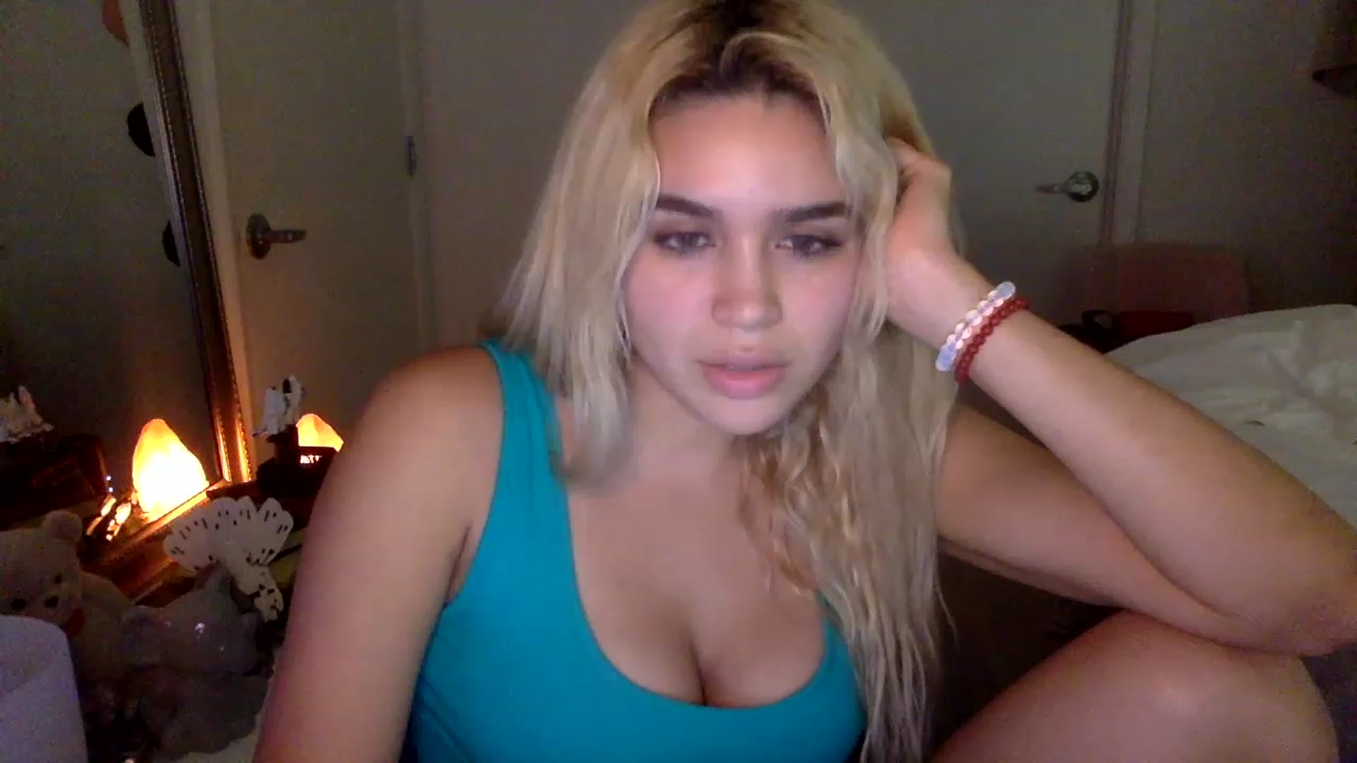 Gallery image thumbnail from sincerelypeny's myfreecams stream on, 01/29/2023, 08:47 image 9 of 20