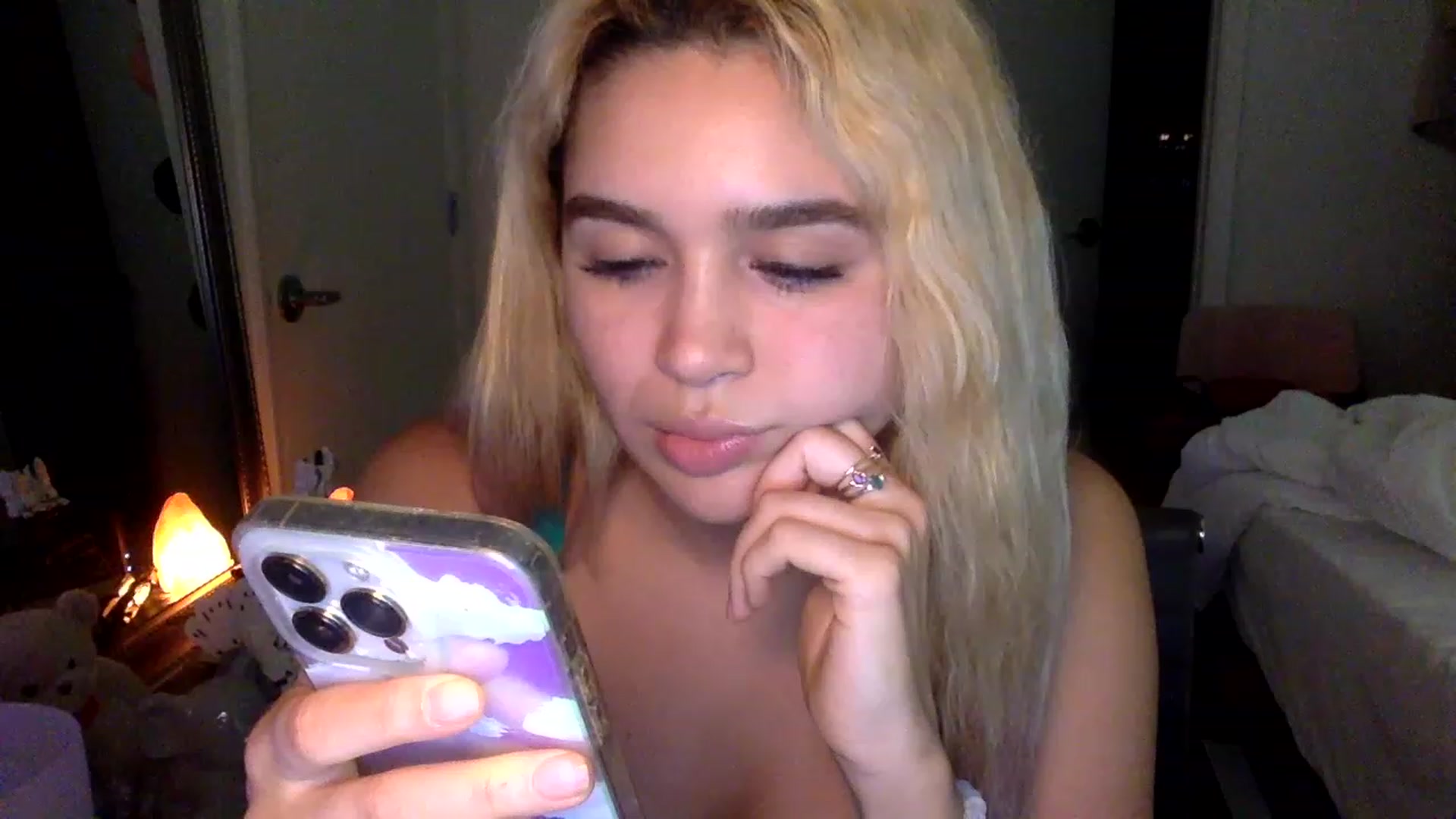 Gallery image thumbnail from sincerelypeny's myfreecams stream on, 01/29/2023, 09:59 image 19 of 20