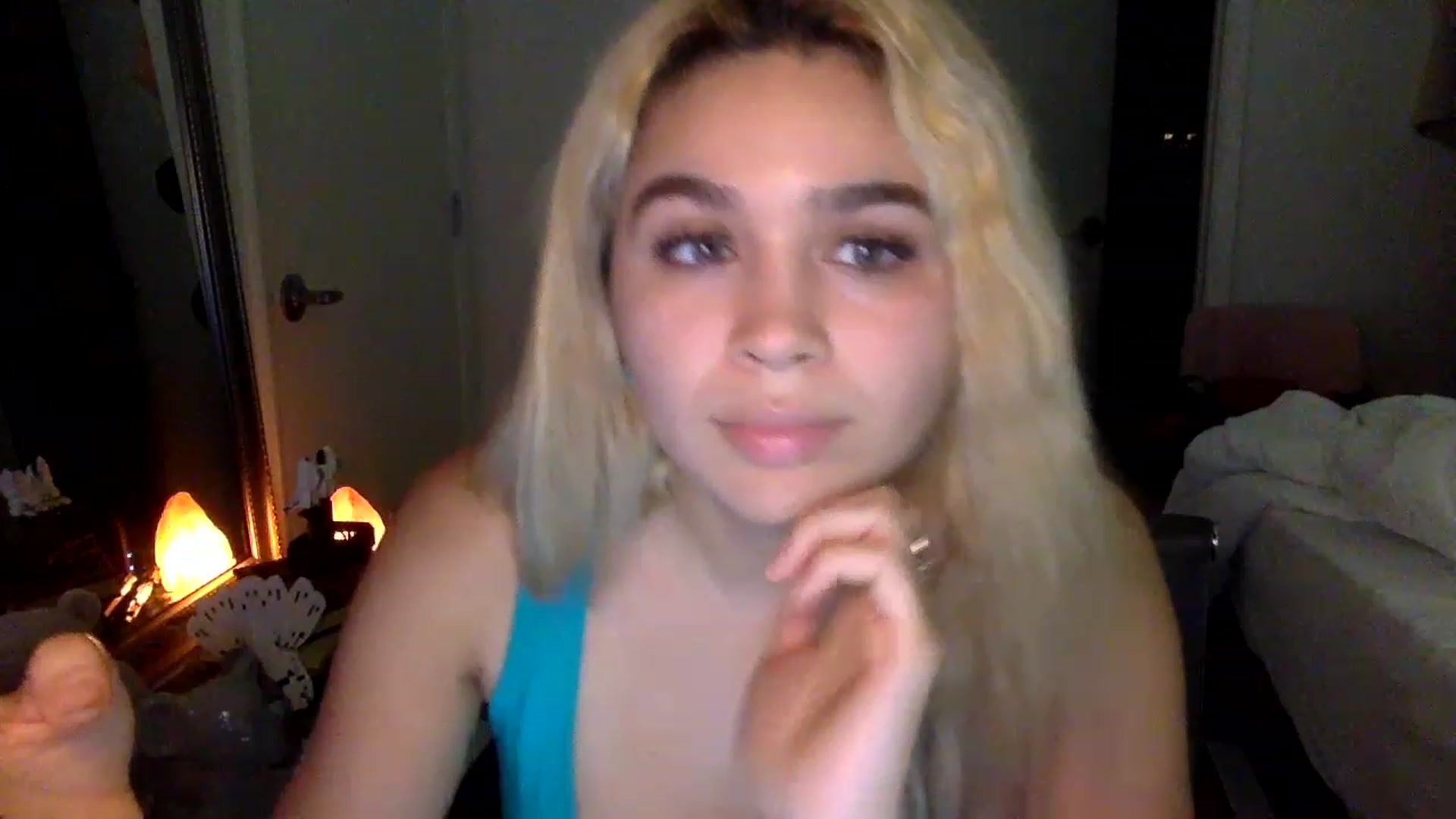 Gallery image thumbnail from sincerelypeny's myfreecams stream on, 01/29/2023, 09:59 image 14 of 20