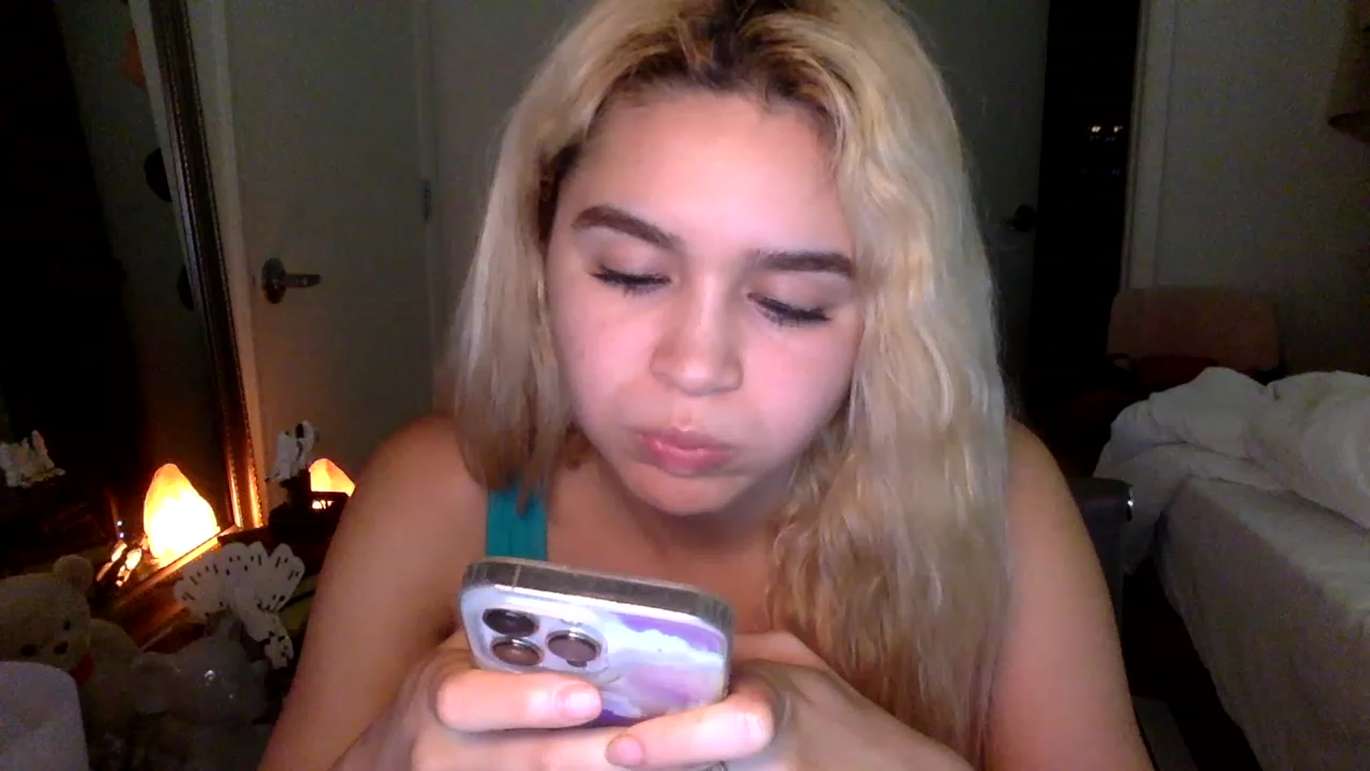 Gallery image thumbnail from sincerelypeny's myfreecams stream on, 01/29/2023, 09:59 image 18 of 20