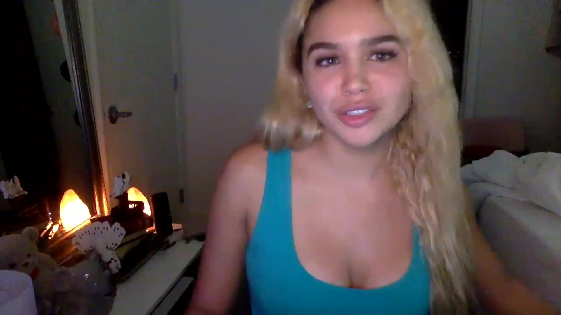 Gallery image thumbnail from sincerelypeny's myfreecams stream on, 01/29/2023, 09:59 image 15 of 20
