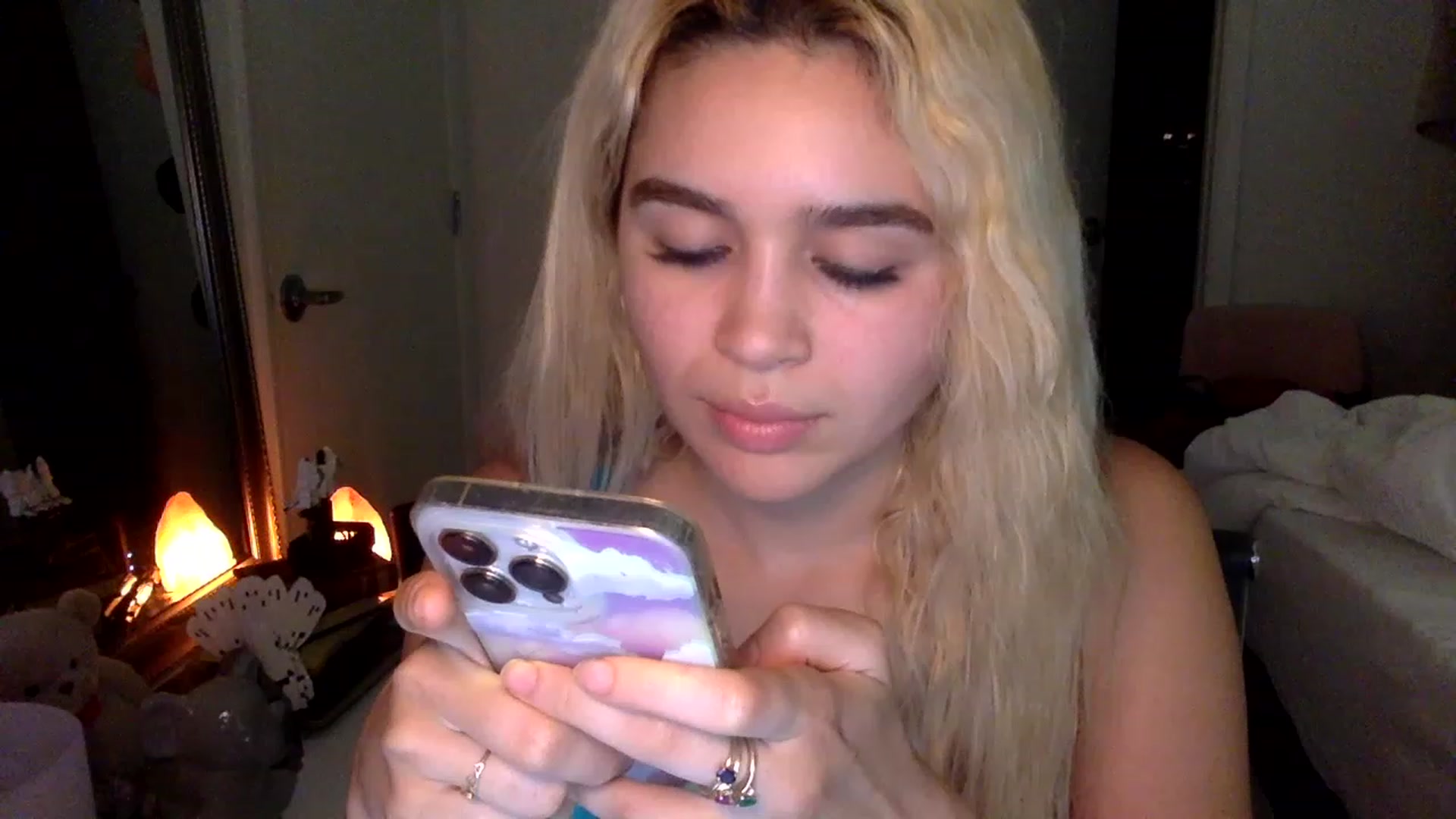 Gallery image thumbnail from sincerelypeny's myfreecams stream on, 01/29/2023, 09:59 image 13 of 20