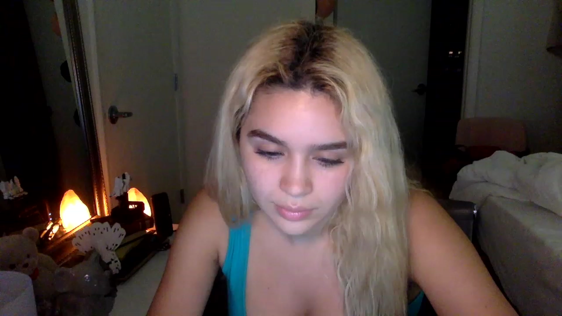 Gallery image thumbnail from sincerelypeny's myfreecams stream on, 01/29/2023, 09:59 image 5 of 20