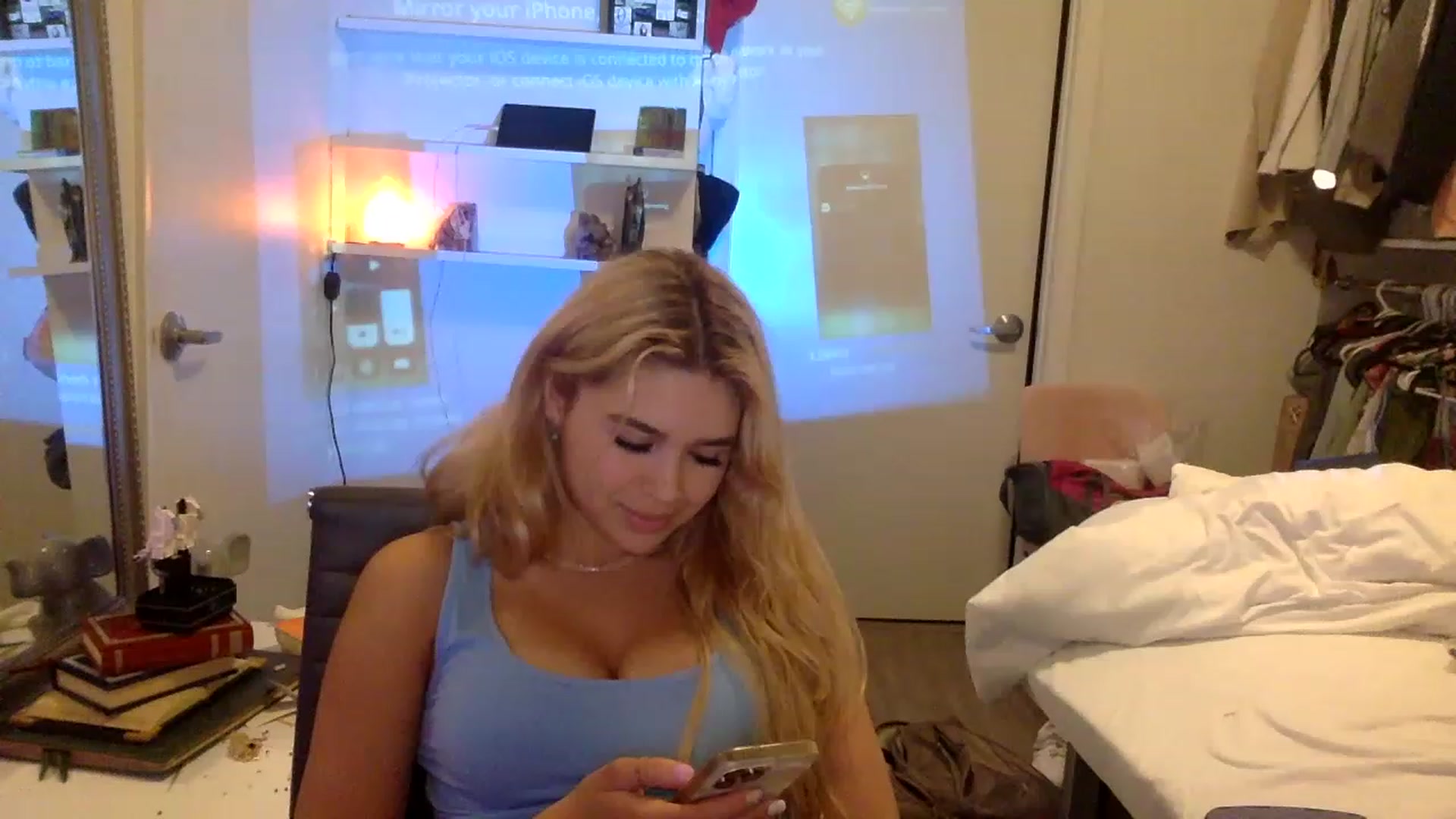 Gallery image thumbnail from sincerelypeny's myfreecams stream on, 02/05/2023, 03:45 image 11 of 20