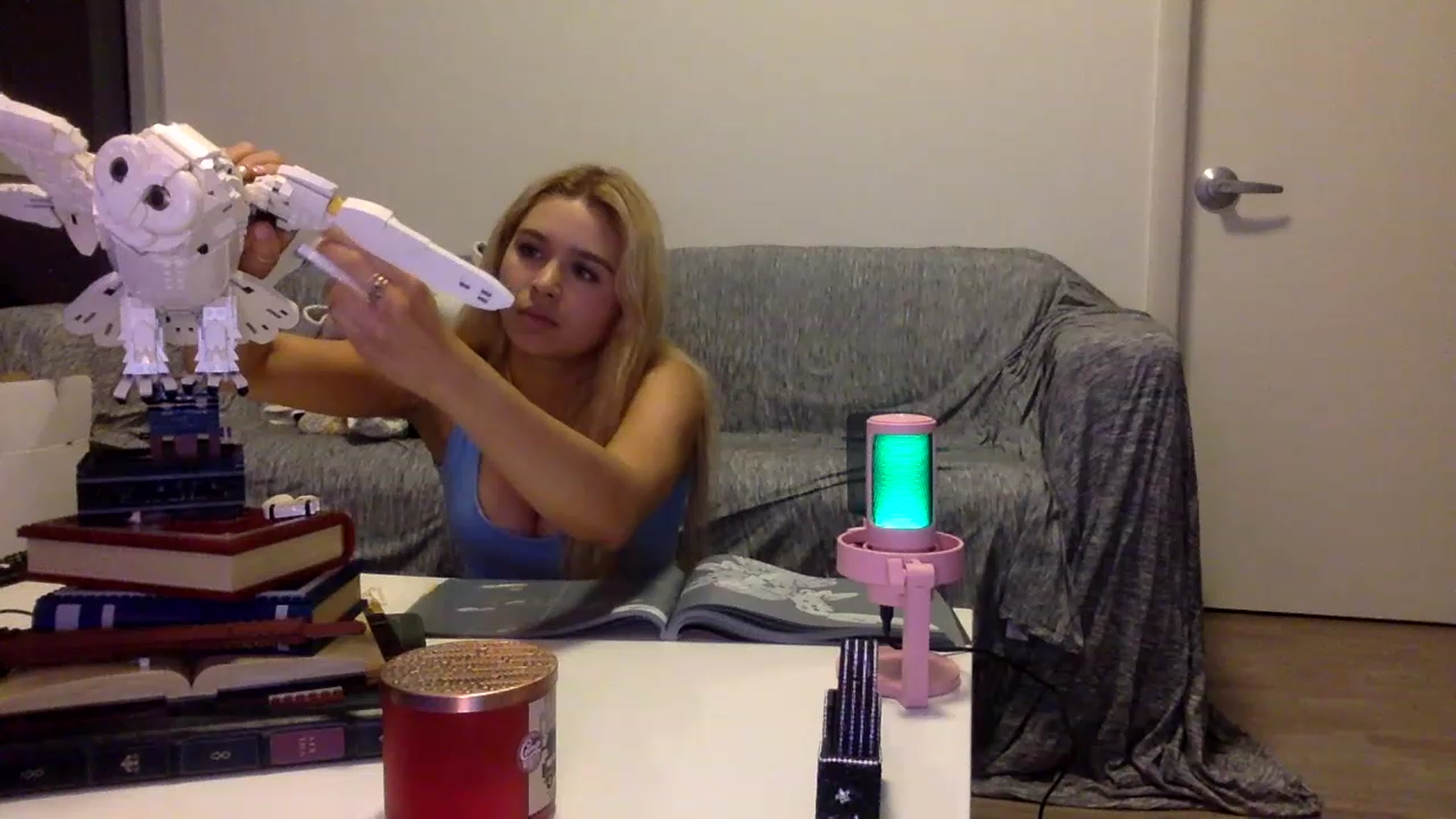 Gallery image thumbnail from sincerelypeny's myfreecams stream on, 02/05/2023, 07:43 image 18 of 20