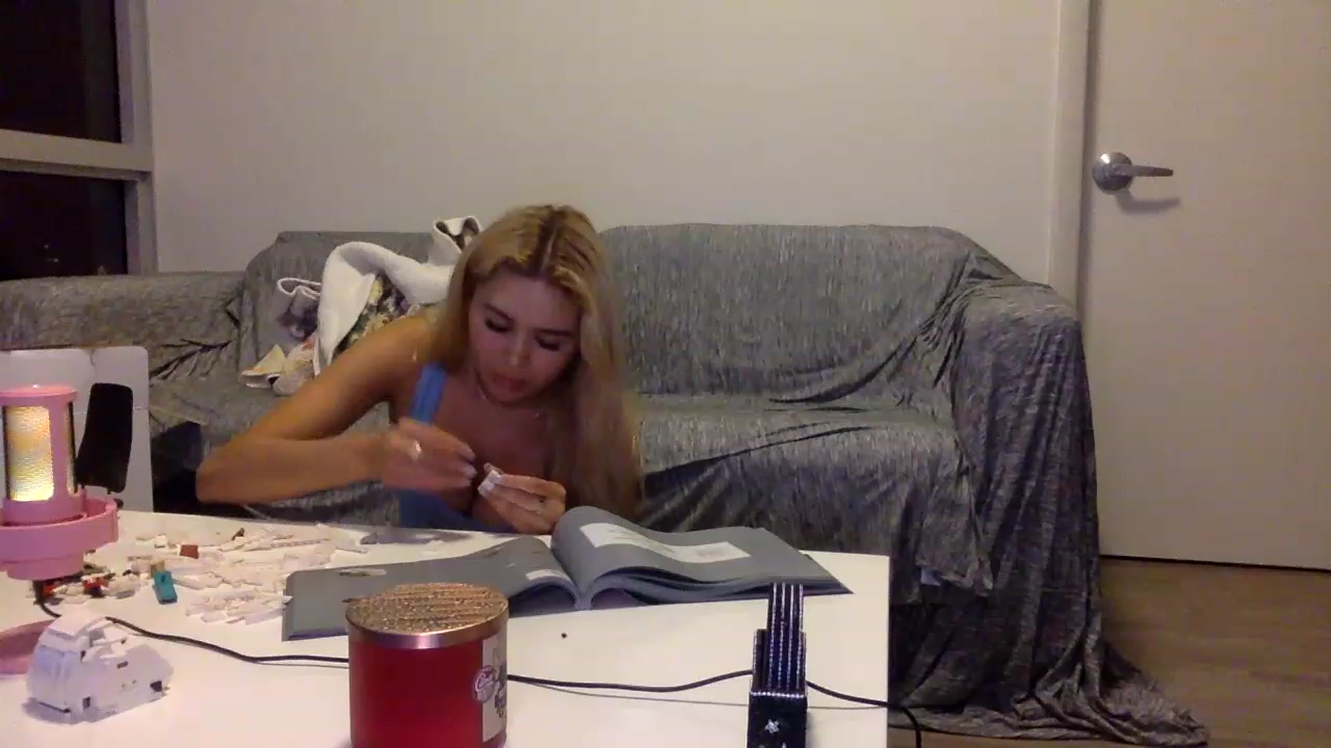Gallery image thumbnail from sincerelypeny's myfreecams stream on, 02/05/2023, 07:43 image 5 of 20