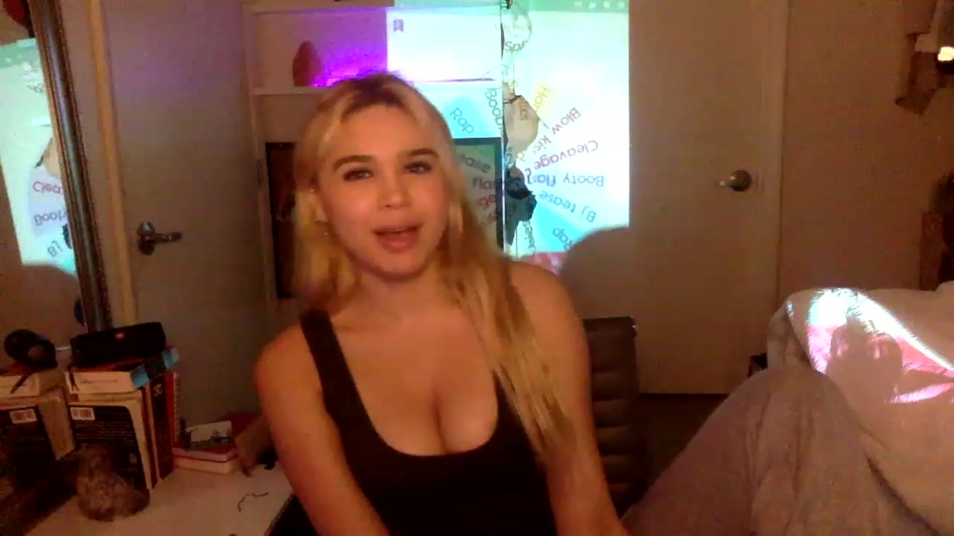 Gallery image thumbnail from sincerelypeny's myfreecams stream on, 02/09/2023, 08:39 image 4 of 20