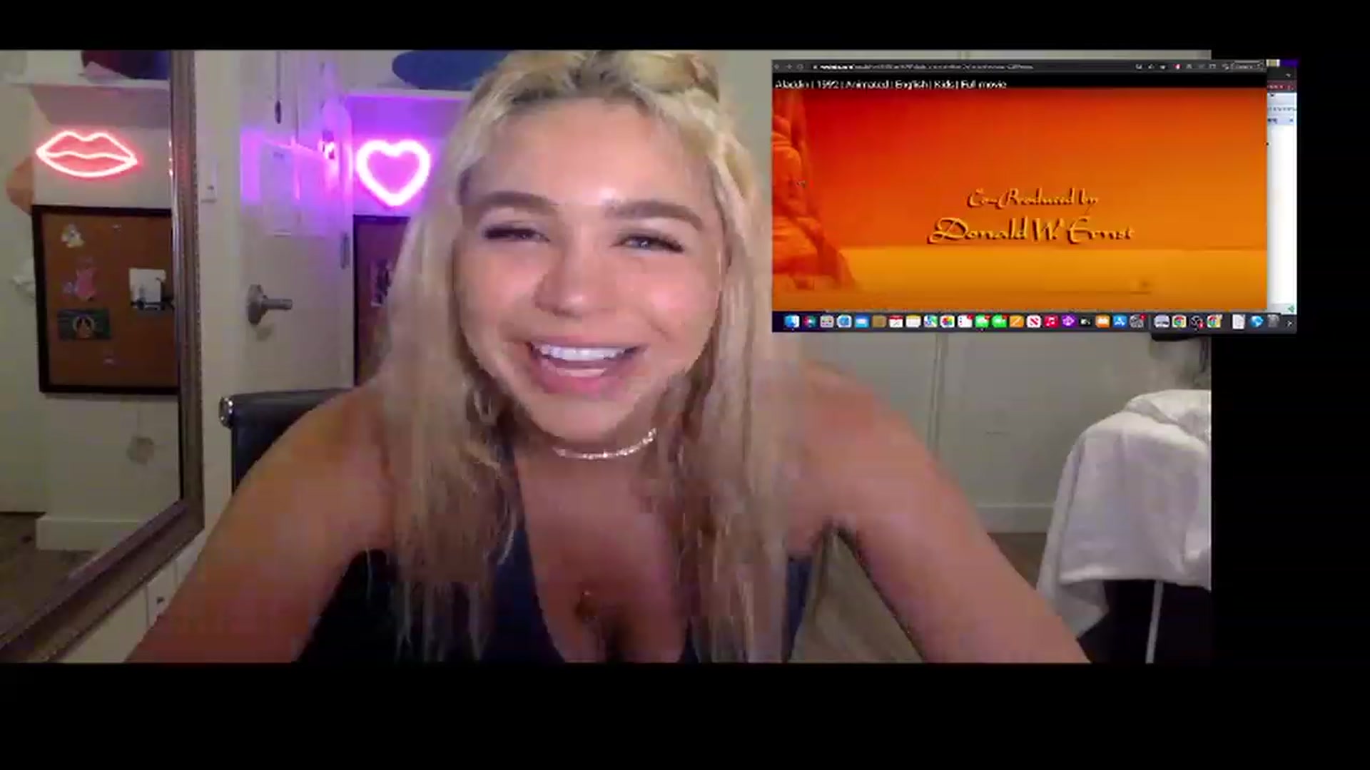 Gallery image thumbnail from sincerelypeny's myfreecams stream on, 06/04/2023, 01:56 image 17 of 20