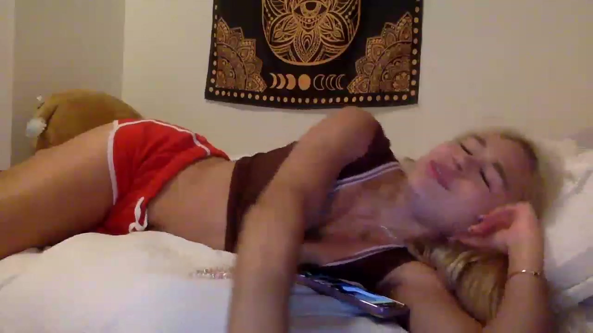 Gallery image thumbnail from sincerelypeny's myfreecams stream on, 06/12/2023, 05:43 image 13 of 20