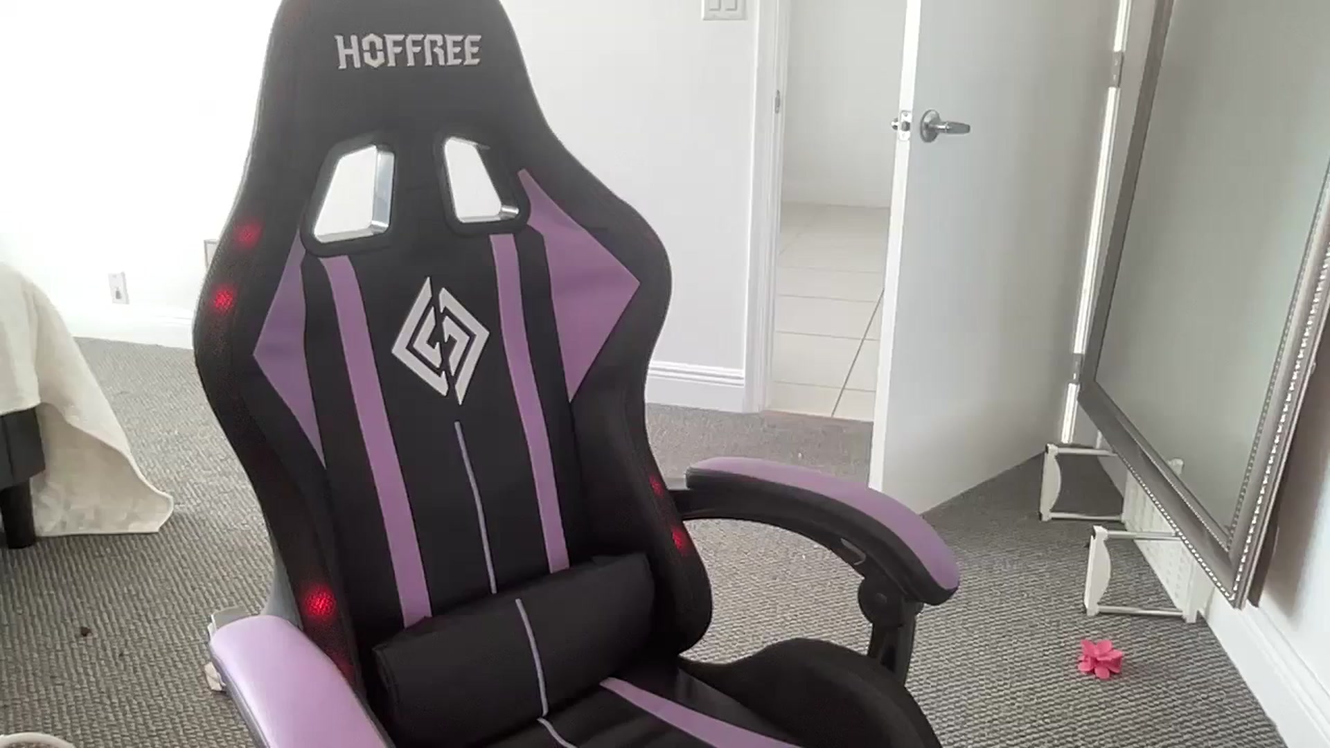 Gallery image thumbnail from sincerelypeny's myfreecams stream on, 08/30/2023, 20:20 image 13 of 20