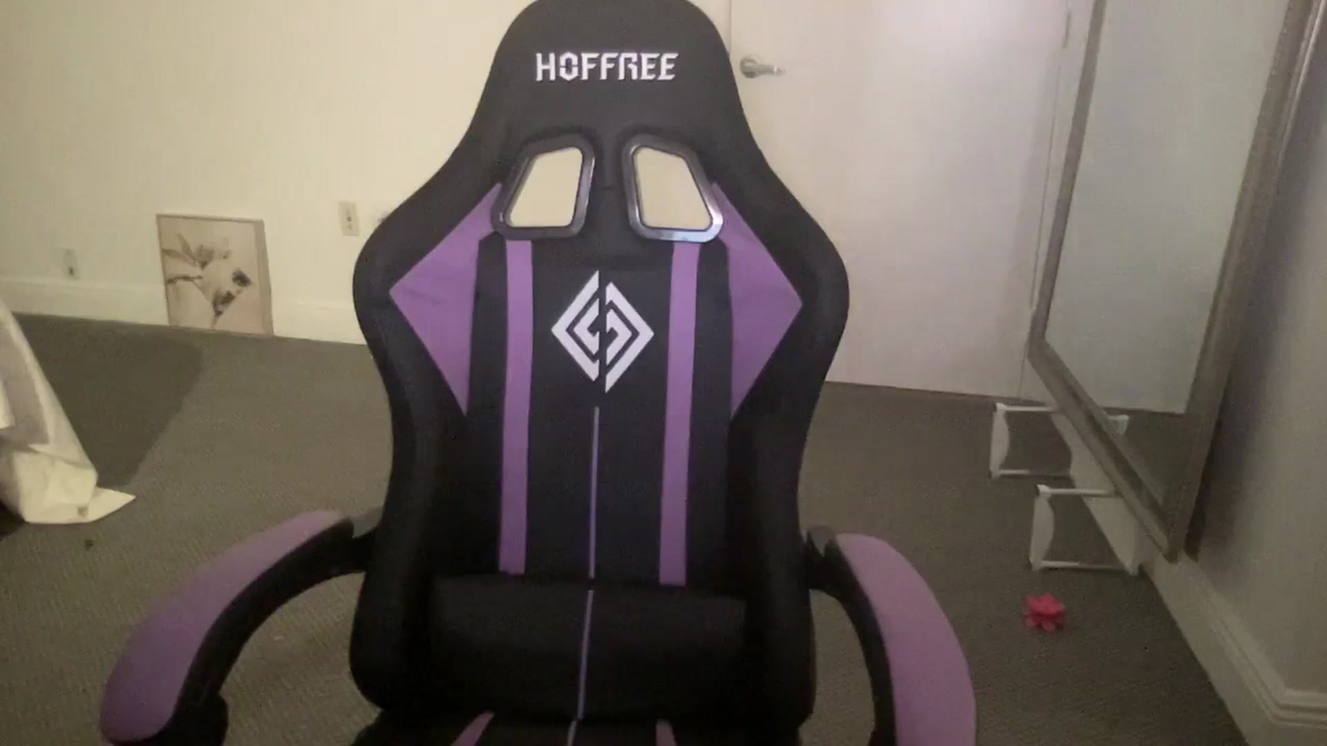 Gallery image thumbnail from sincerelypeny's myfreecams stream on, 09/02/2023, 02:56 image 4 of 20