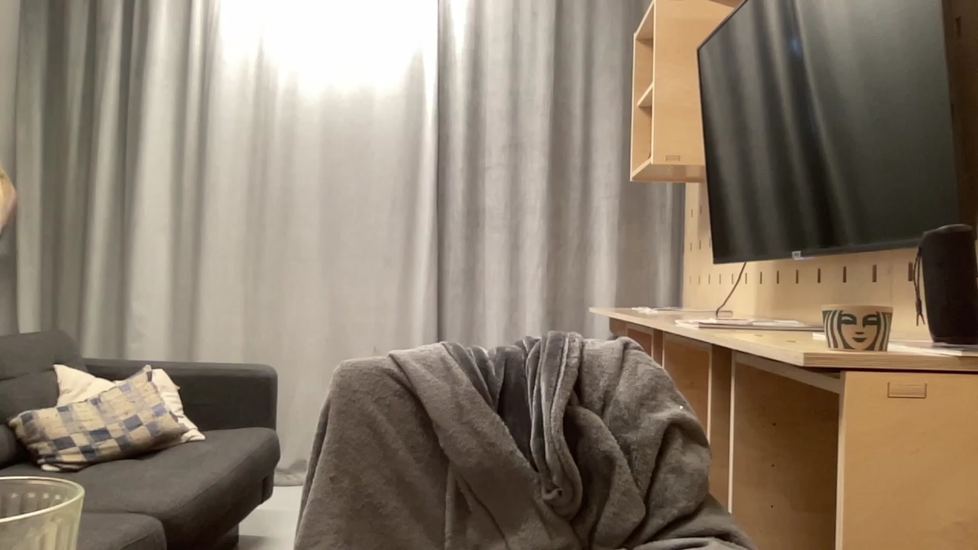 Gallery image thumbnail from sincerelypeny's myfreecams stream on, 01/03/2024, 20:48 image 17 of 20